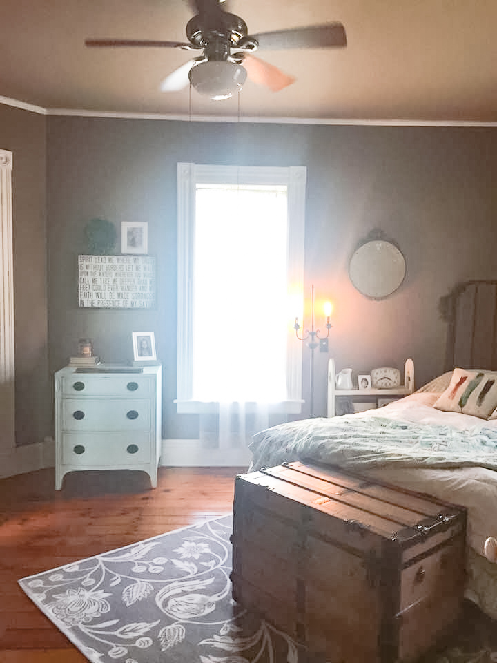 Christmas Bedroom.jpg