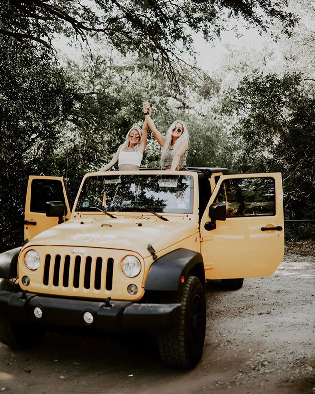 shoutout to summer 19 for my Jeep &amp; meils &lt;333 😎💛