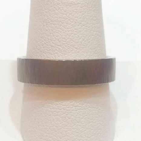 001-715-00050.jpg
