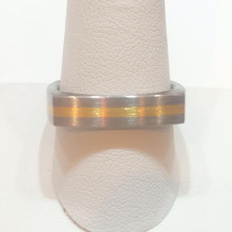 001-715-00020.jpg