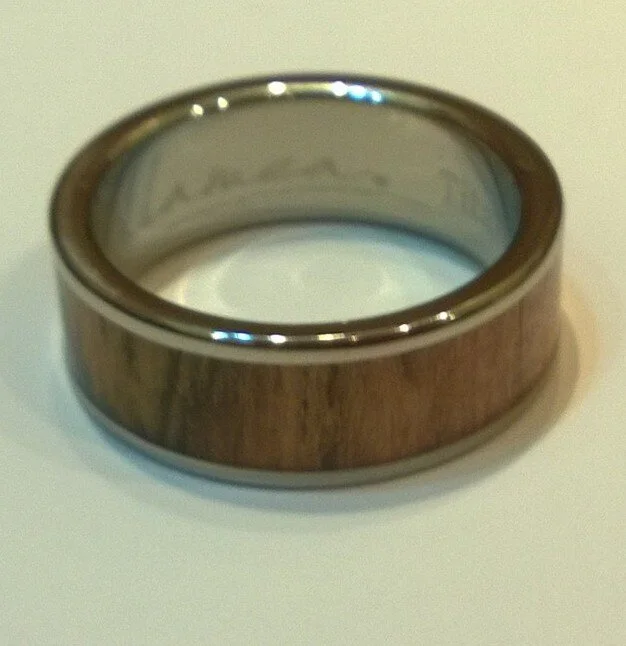001-702-00026.jpg