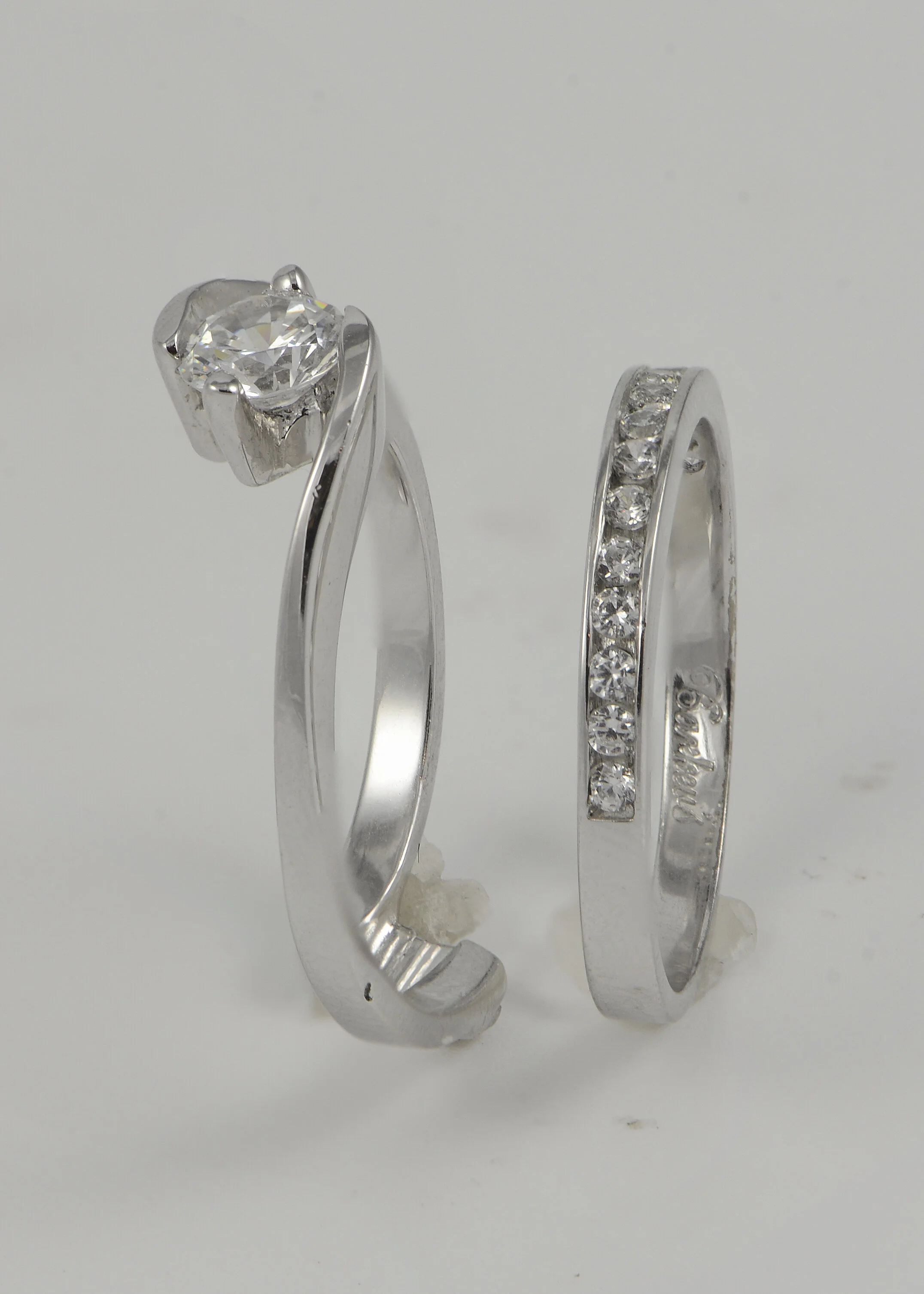 Interlocking Diamond Ring Set — 33 Jewels at El Paseo