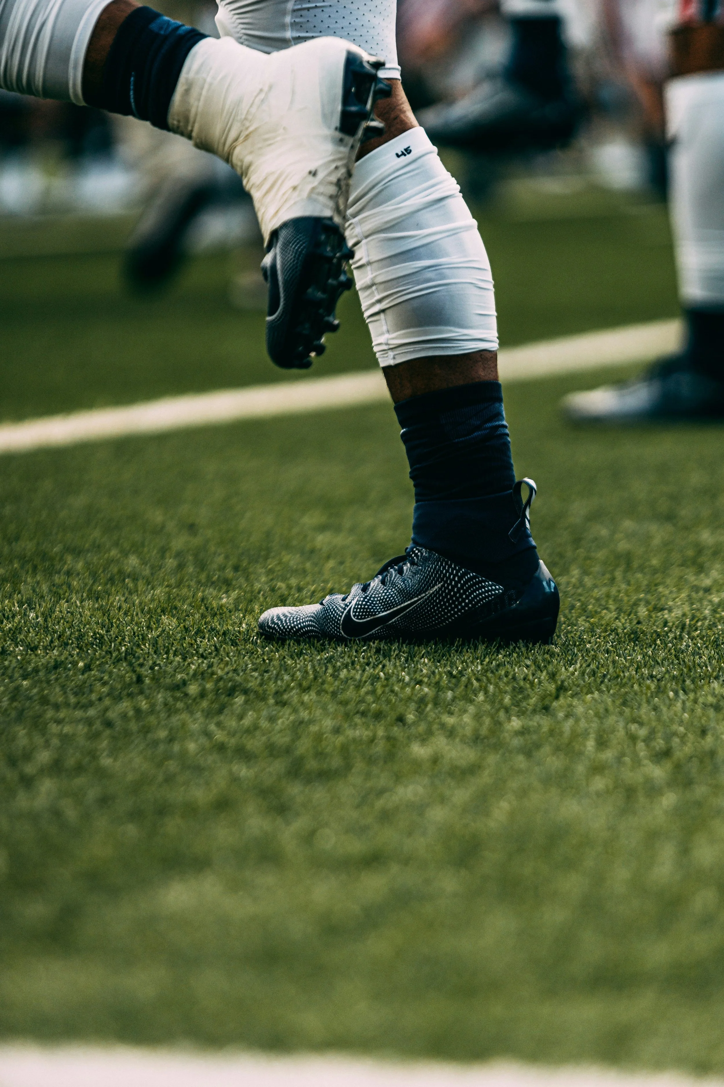 What Is Turf Toe? A Small Injury With a Big Impact