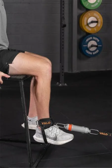 Ankle strength testing with the VALD DynaMo