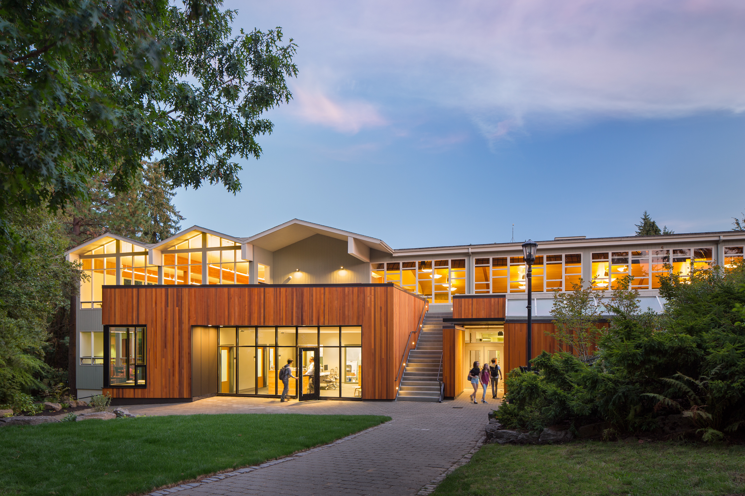  Lewis &amp; Clark College - Templeton Student Center / Dangermond Keane Architecture 
