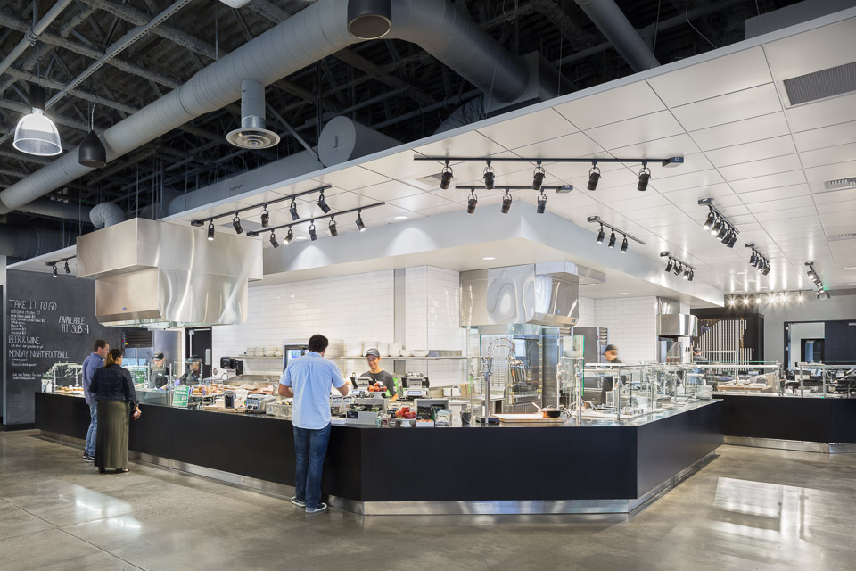 NikeCafe-JoshPartee-4104-market-counter.jpg