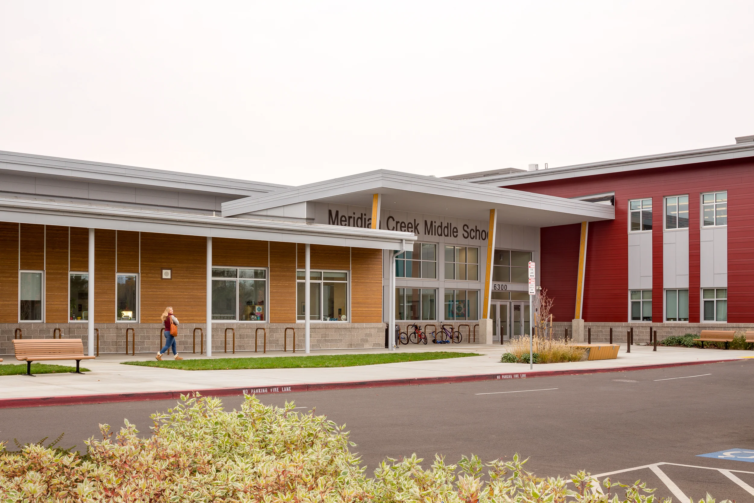 Meridian Creek Middle School / DOWA-IBI Group