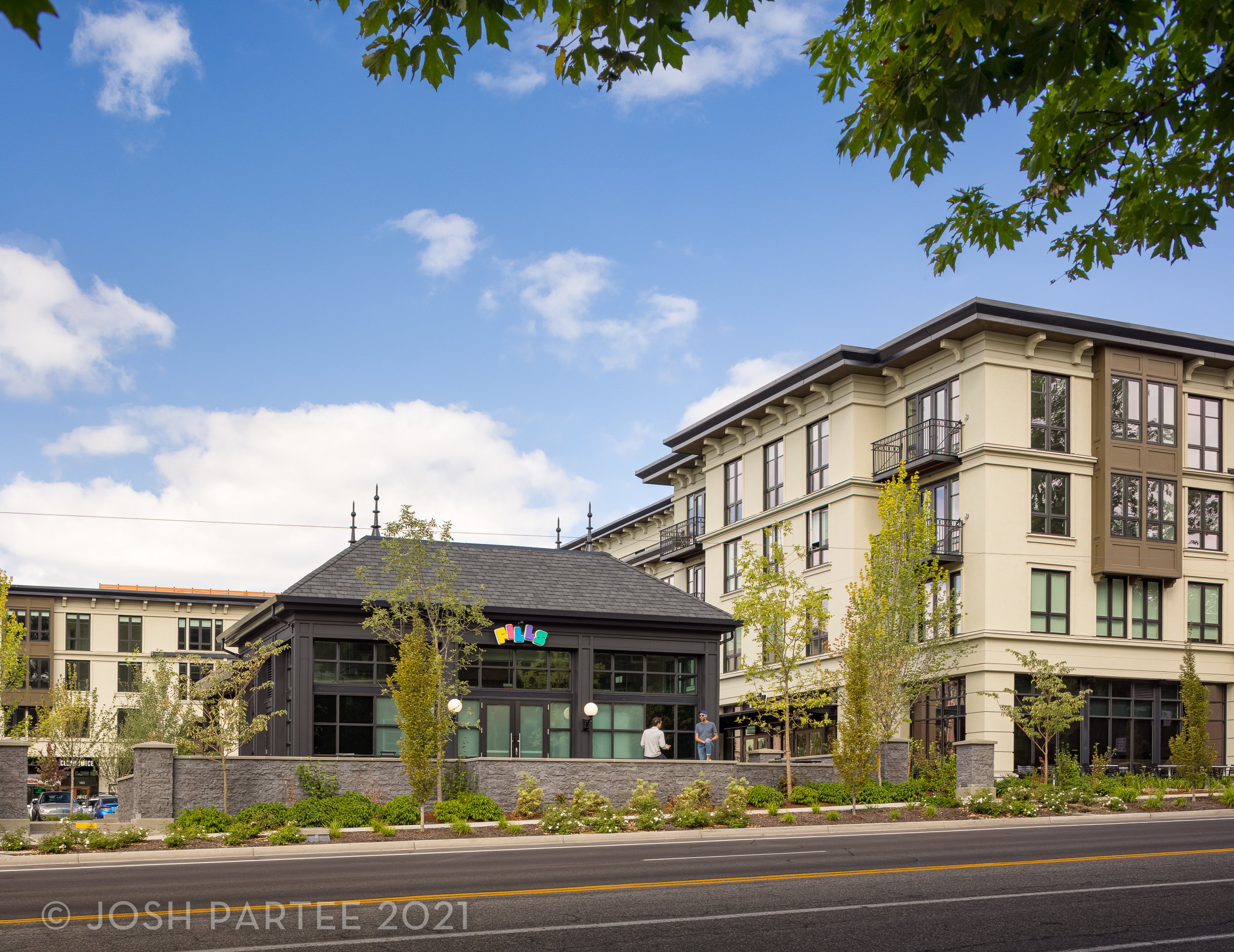 07-MercatoGrove-JoshPartee-3357.jpg