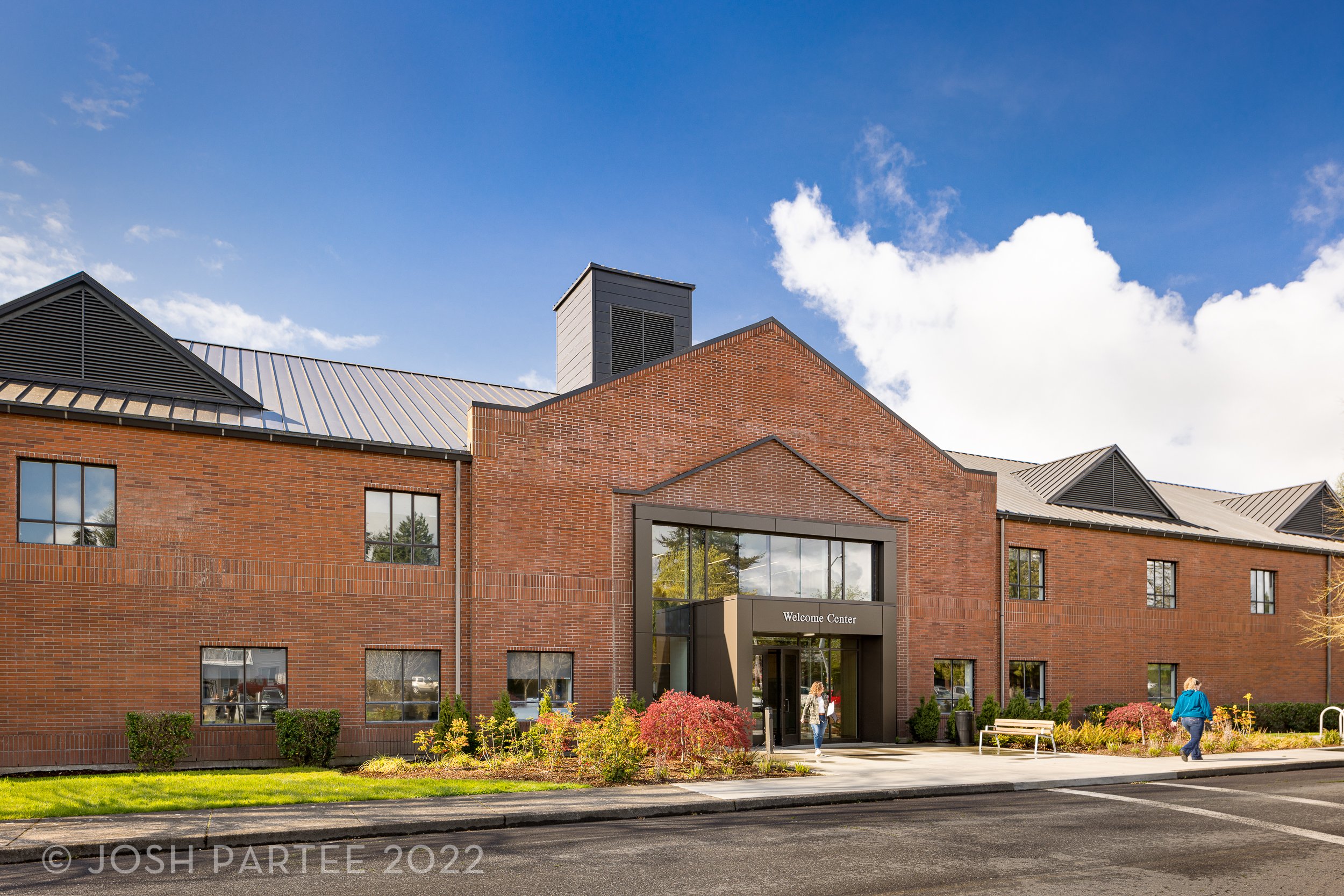 Western Oregon University, Welcome Center / Hennebery Eddy Architects