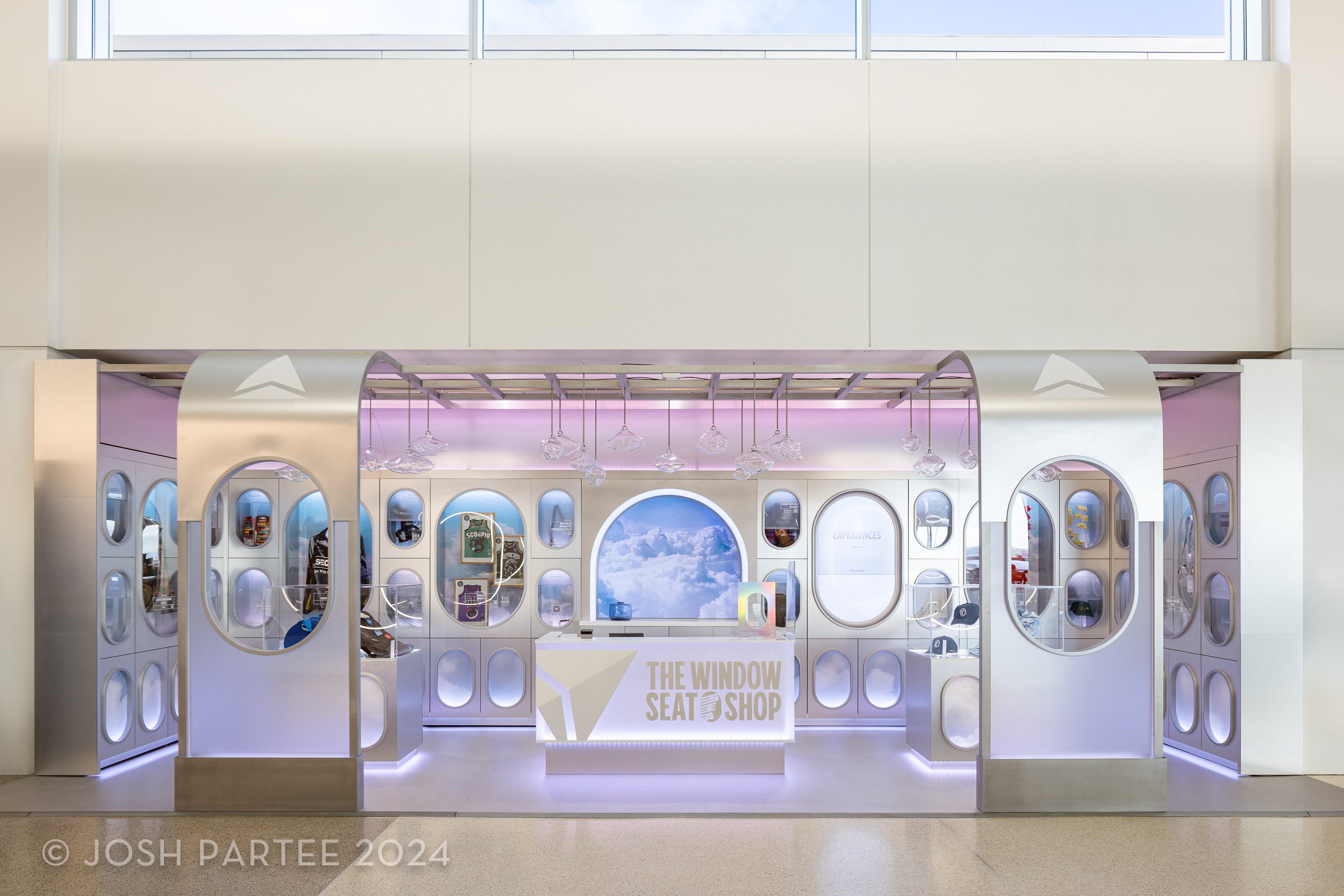 Delta Window Seat Shop, SeaTac / STUDIO BUTCH & Wieden+Kennedy NY