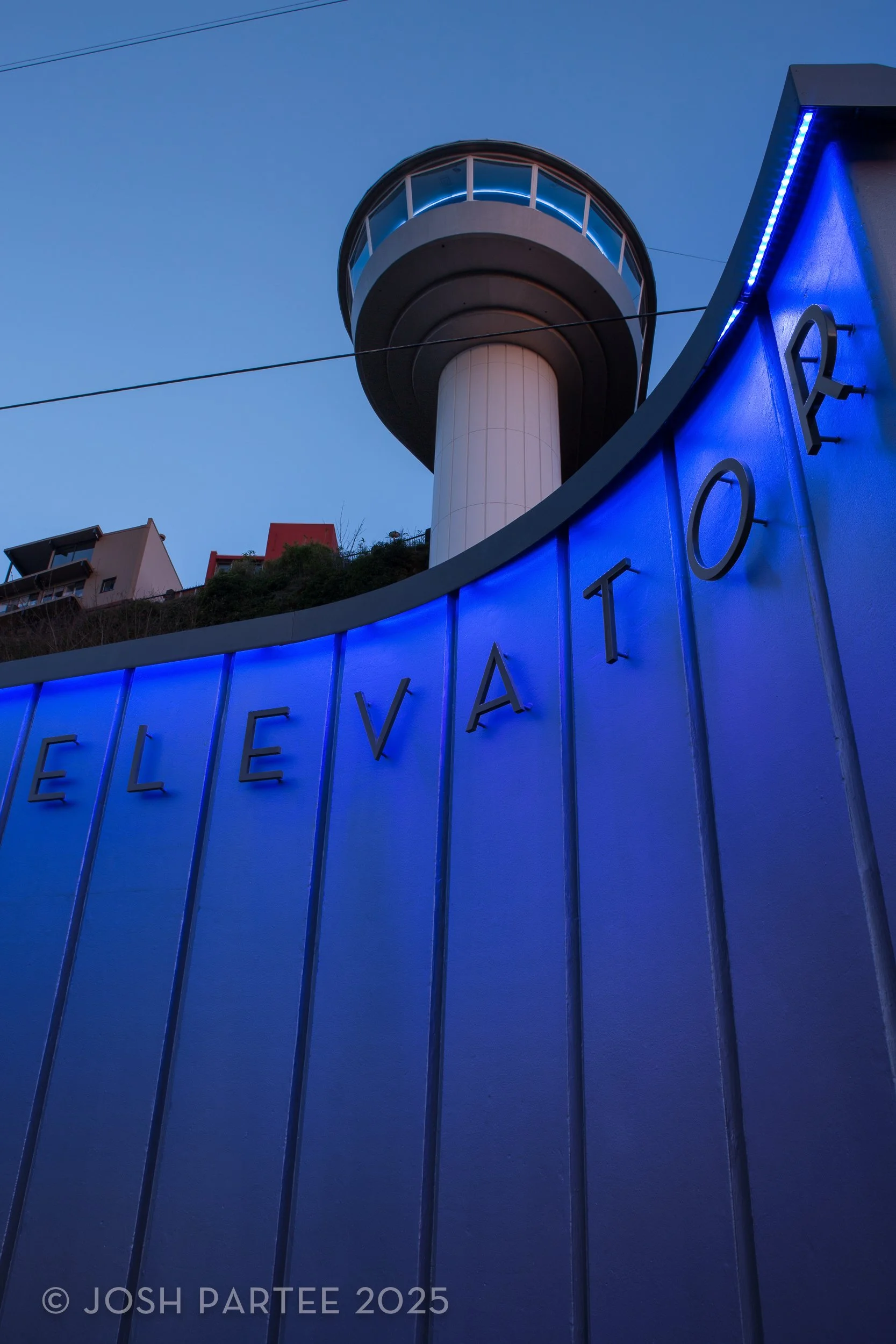 09-OC-Elevator-JoshPartee-4269-signage-dusk.jpg