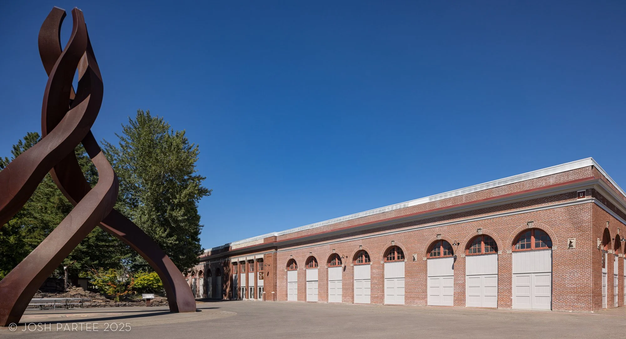  Oregon State Fairgrounds, Horse Arena + Poultry Buildings / Architectural Resources Group + LRS Architects 