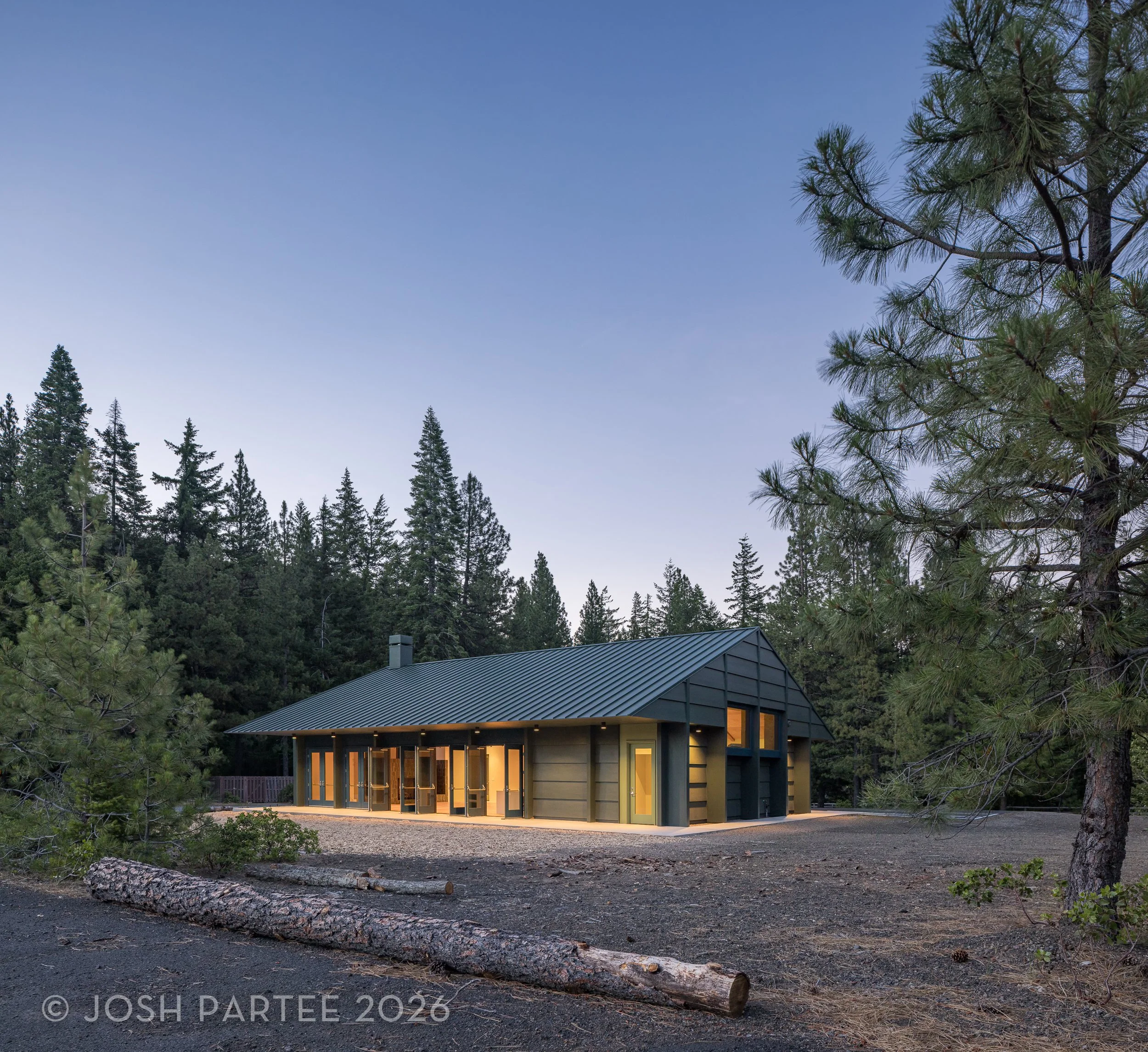  Camp Caldera, Papa Bear Lodge / Beebe Skidmore 