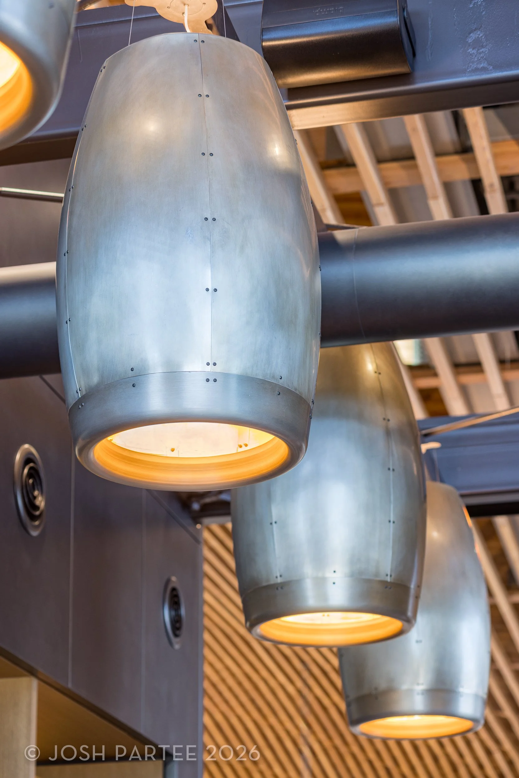 15-AlaskaLoungePDX-JoshPartee-0218.jpg