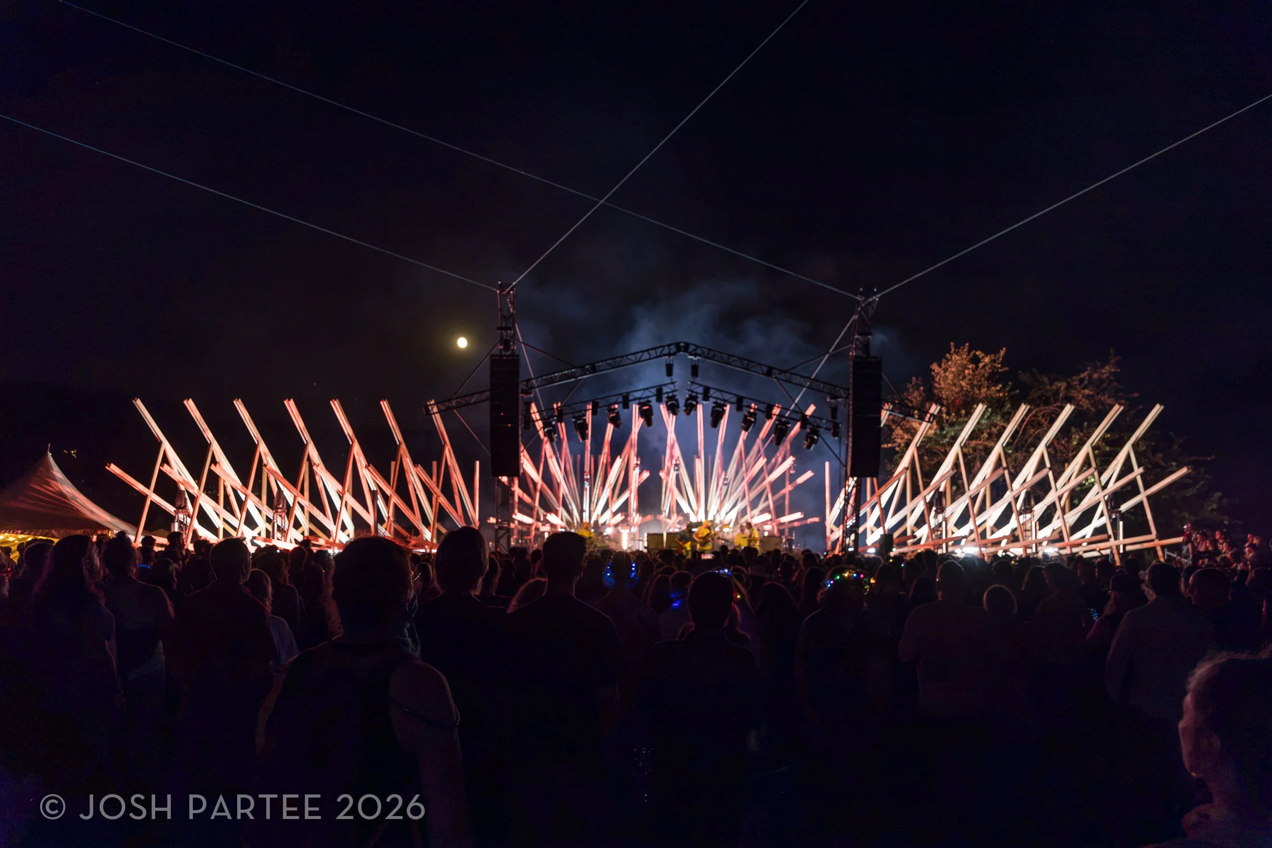 01-PaddockStage-JoshPartee-8392.jpg
