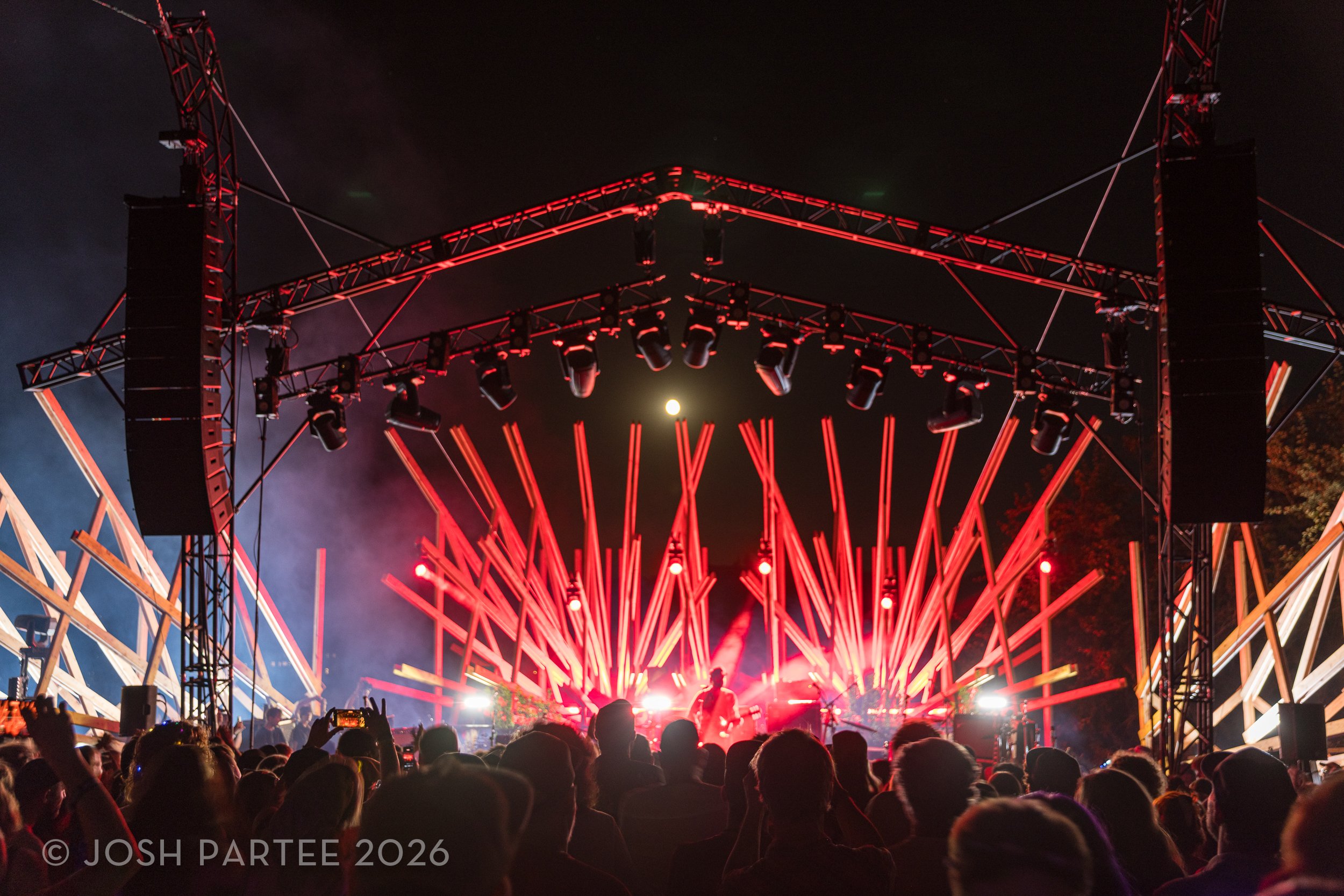 08-PaddockStage-JoshPartee-8672.jpg