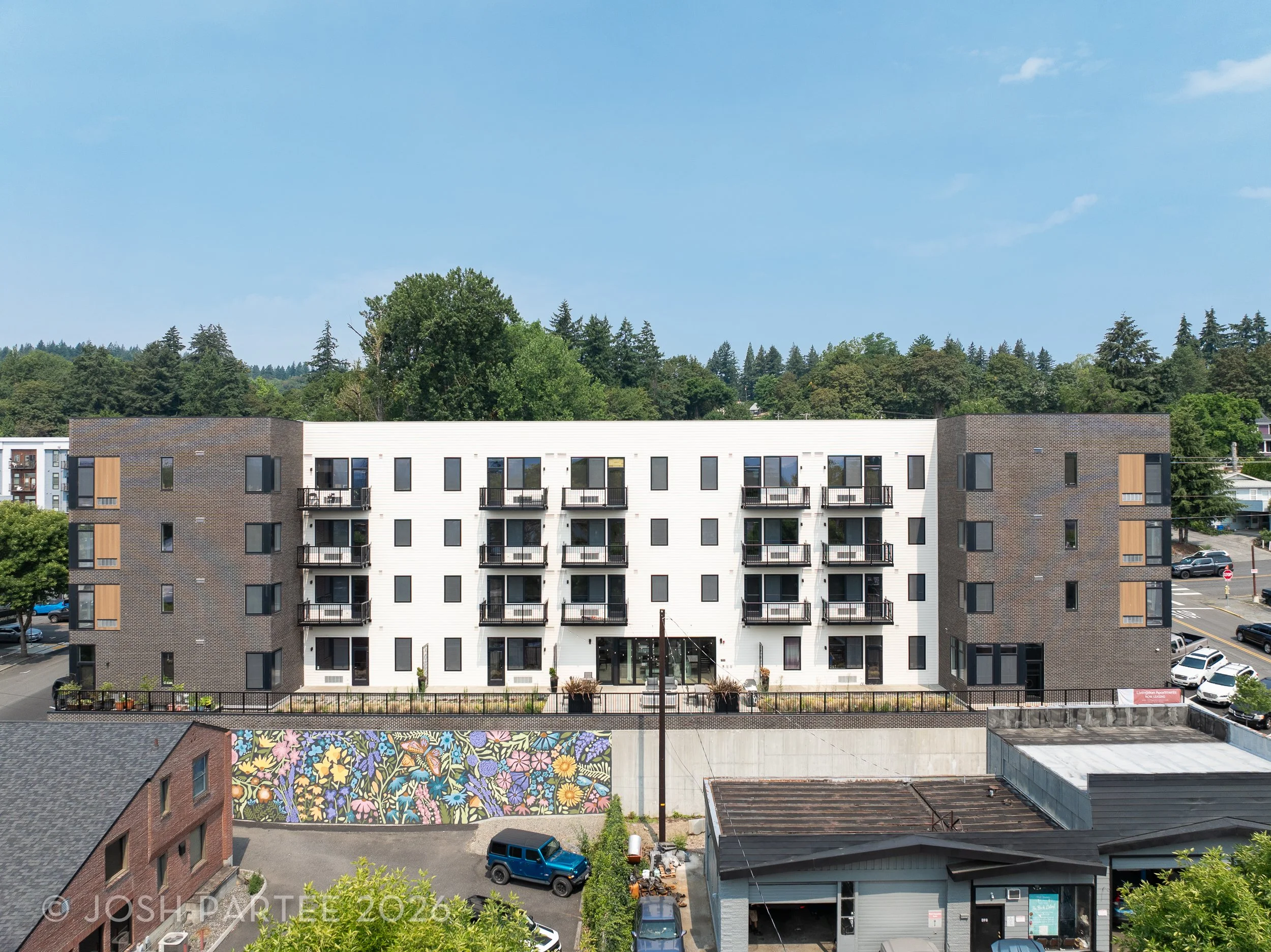 04-LivingstonApts-JoshPartee-.jpg