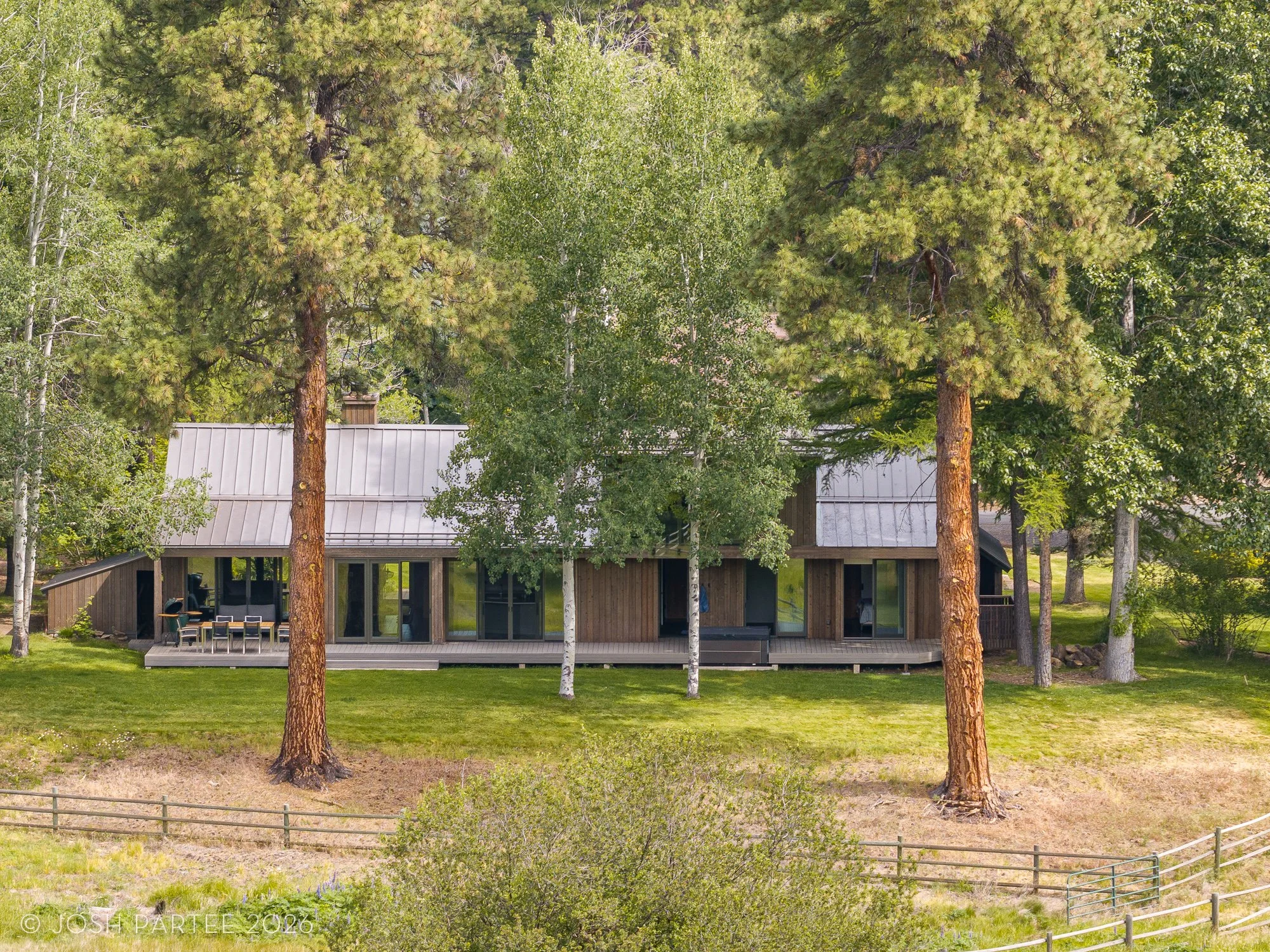  Pinelodge / Beebe Skidmore 