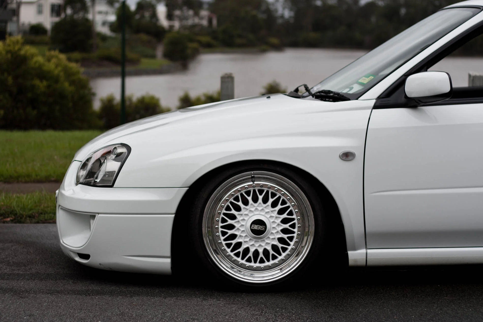 Alex’s Albino Subie Fitted Fresh On BBS (6)