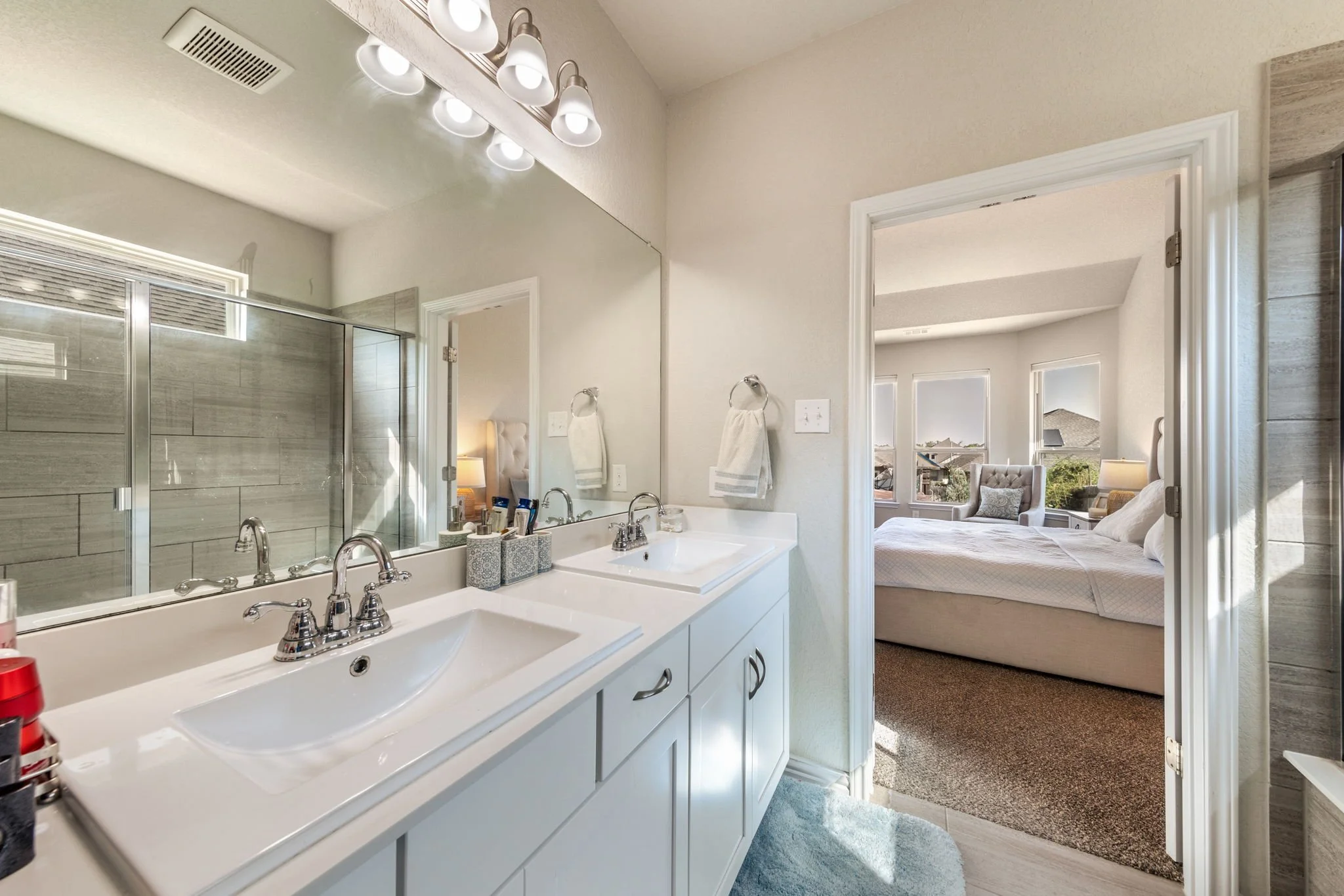 SQFT-0216.jpg