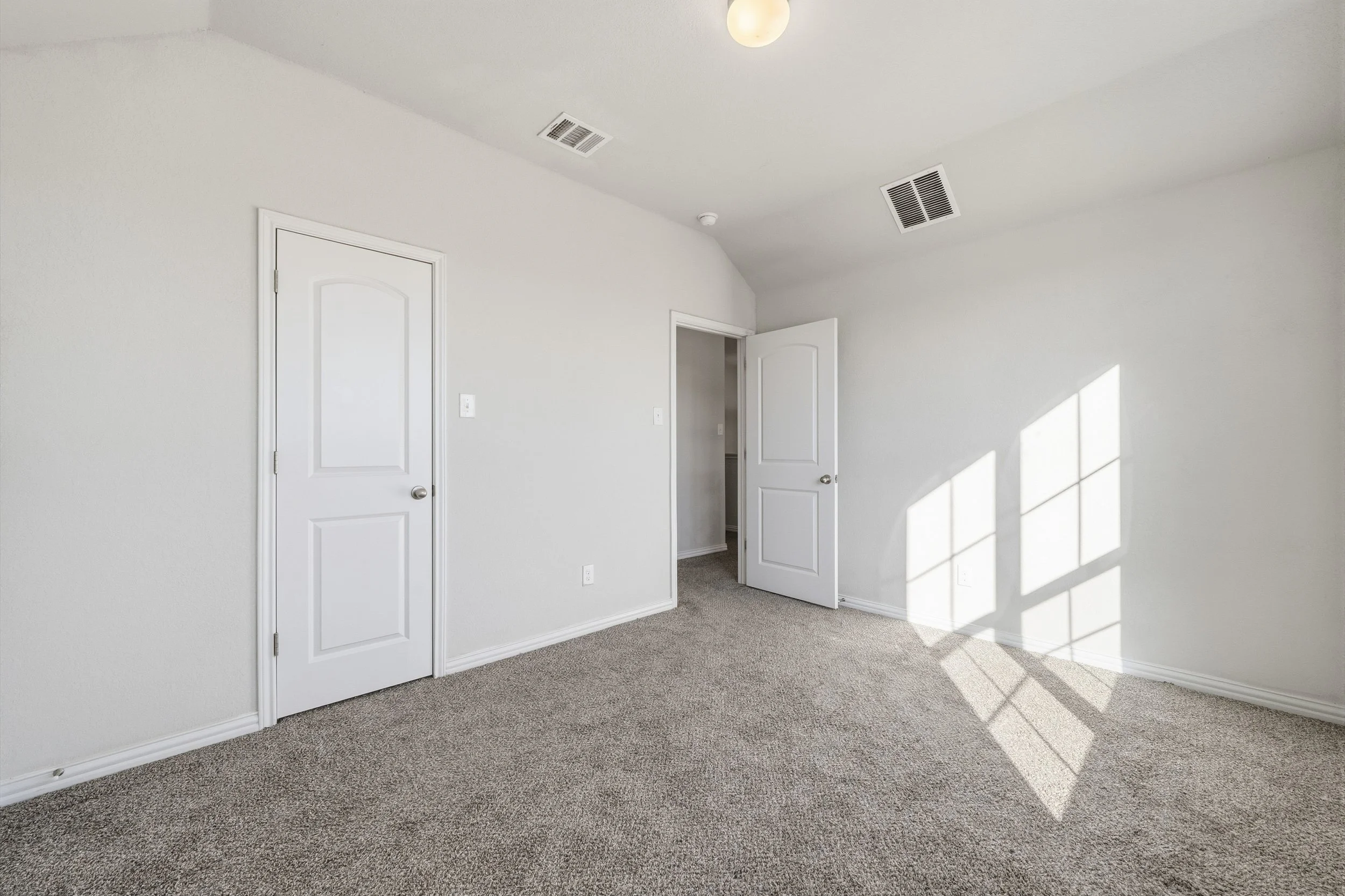 47-SQFT-0746.jpg