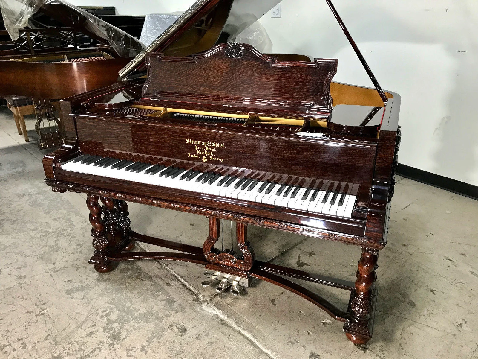  Steinway & Yamaha Pianos Long Island NYC