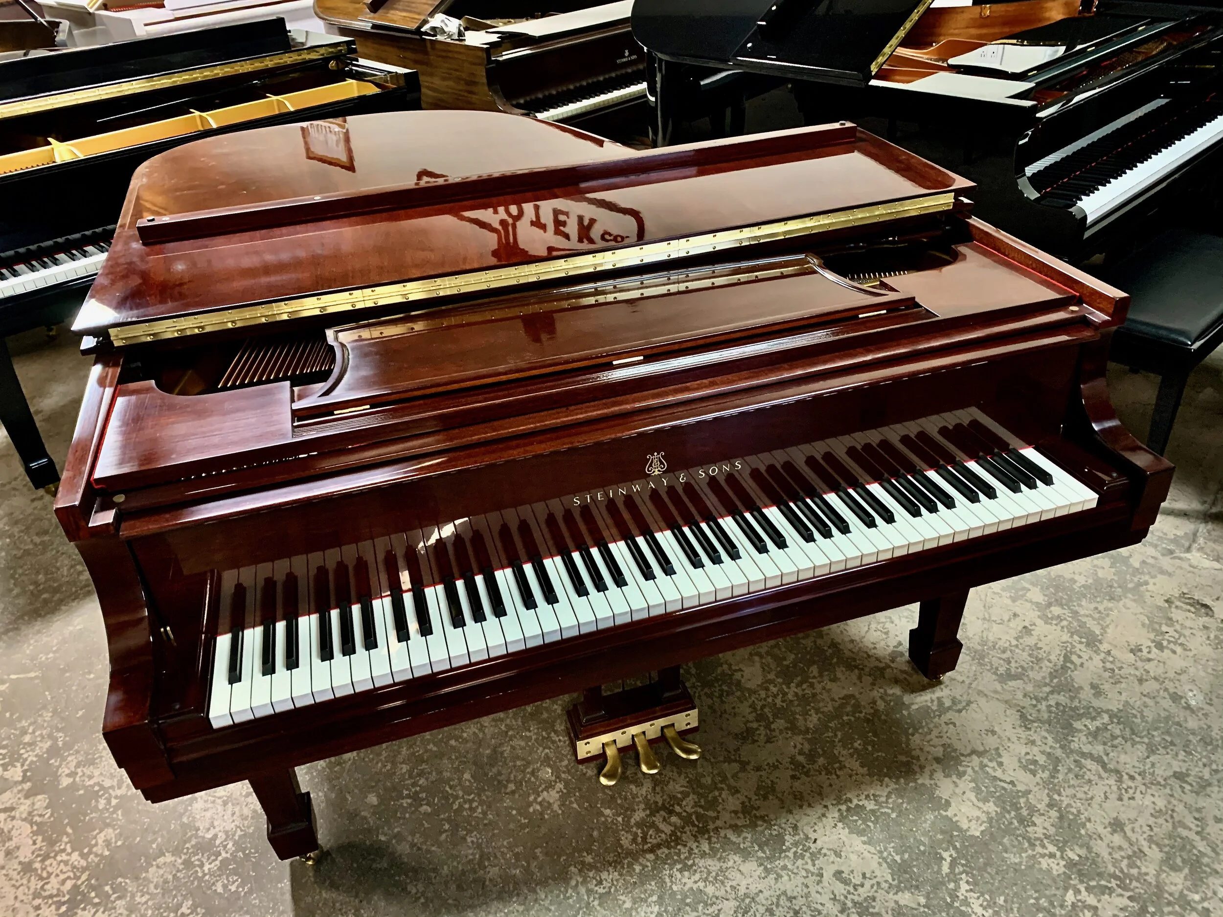 YONKERS L2 - 1 (5).jpeg