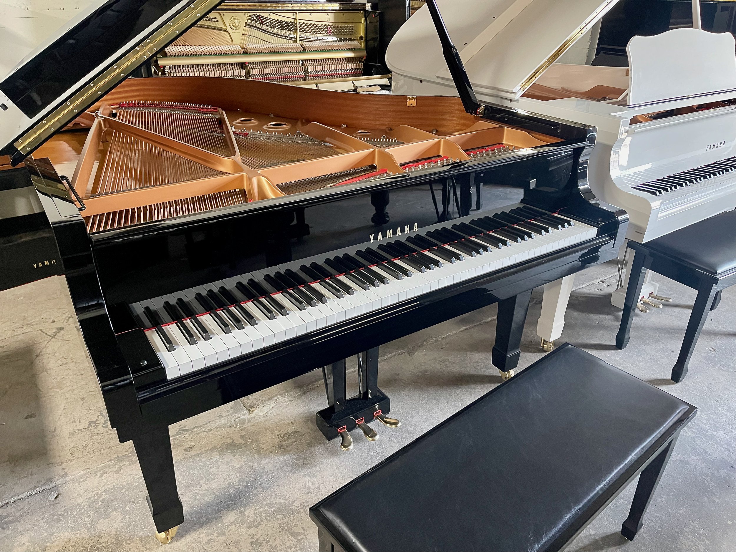 young chang baby grand piano with player 1989 young chang baby grand piano with player 1989