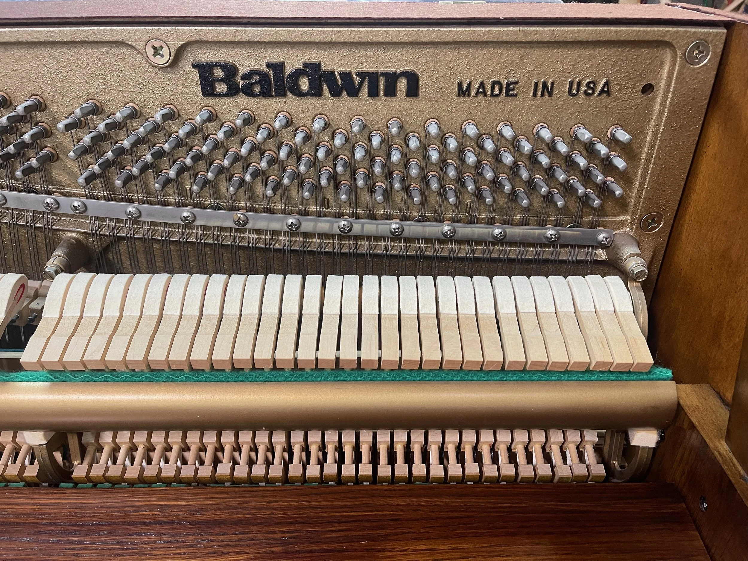 Baldwin Consolde Piano USA PianoTek Pianos Since 1979 baldwin-consolde-piano-usa-pianotek-pianos-since-1979