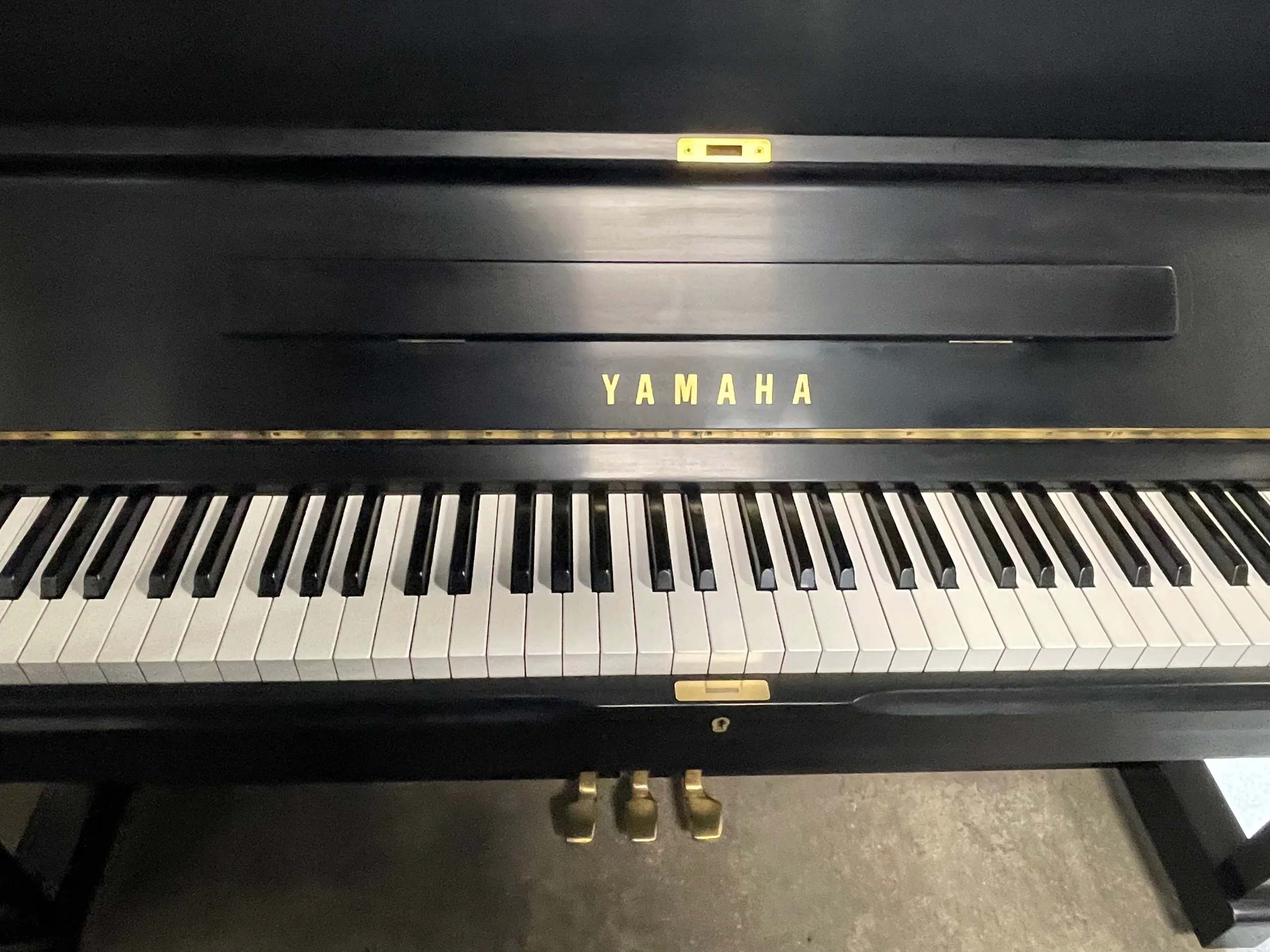 U1 SATIN - 1 (4).jpeg