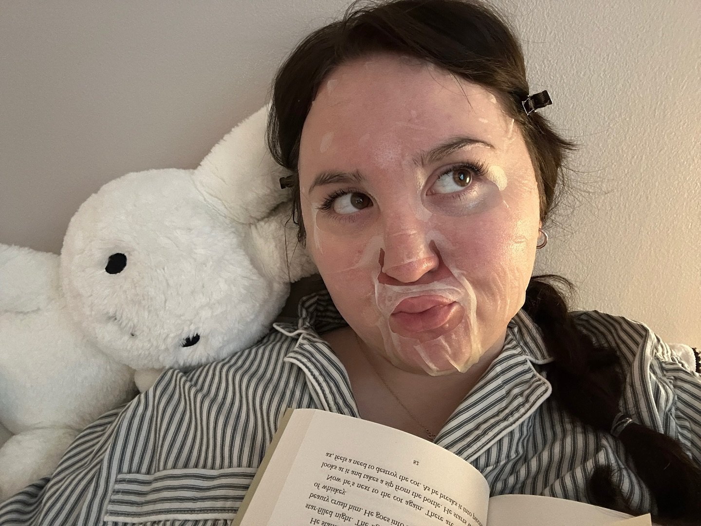 a hysterical woman on bed rest 

#bookstagram #fall #miffy #selfcare @influenster @drjart #complimentary #DrJart #Cicapair