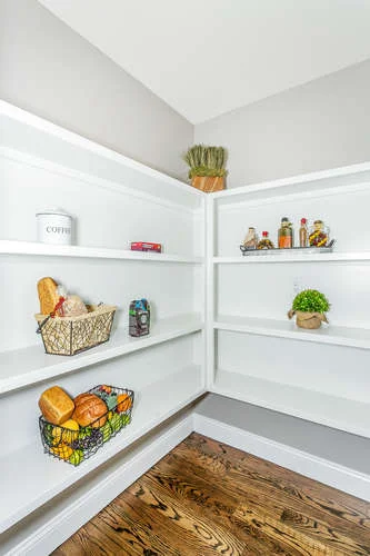 4315 N Ridge Port St Wichita-small-013-3-Hidden Pantry-334x500-72dpi.jpg