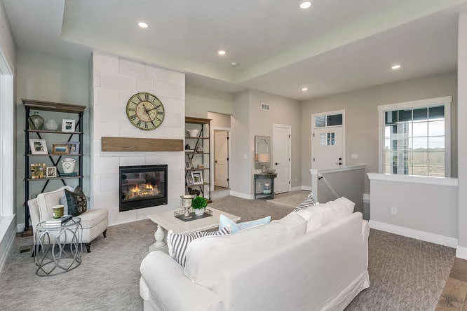 4308 N Ridge Port St Wichita-small-007-10-Living Room-666x444-72dpi.jpg