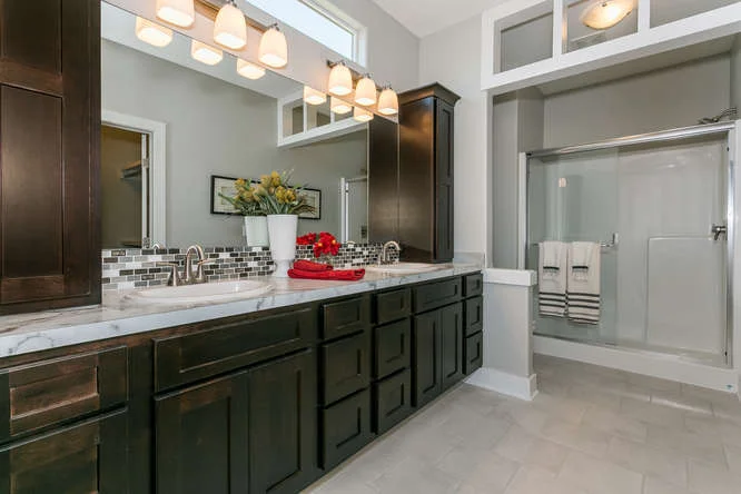 6285 W Kollmeyer Ct Wichita KS-small-019-25-Master Bath-666x445-72dpi.jpg