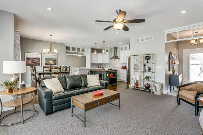 6505 W Kollmeyer Ct Wichita KS-small-006-59-Living Room-666x444-72dpi.jpg