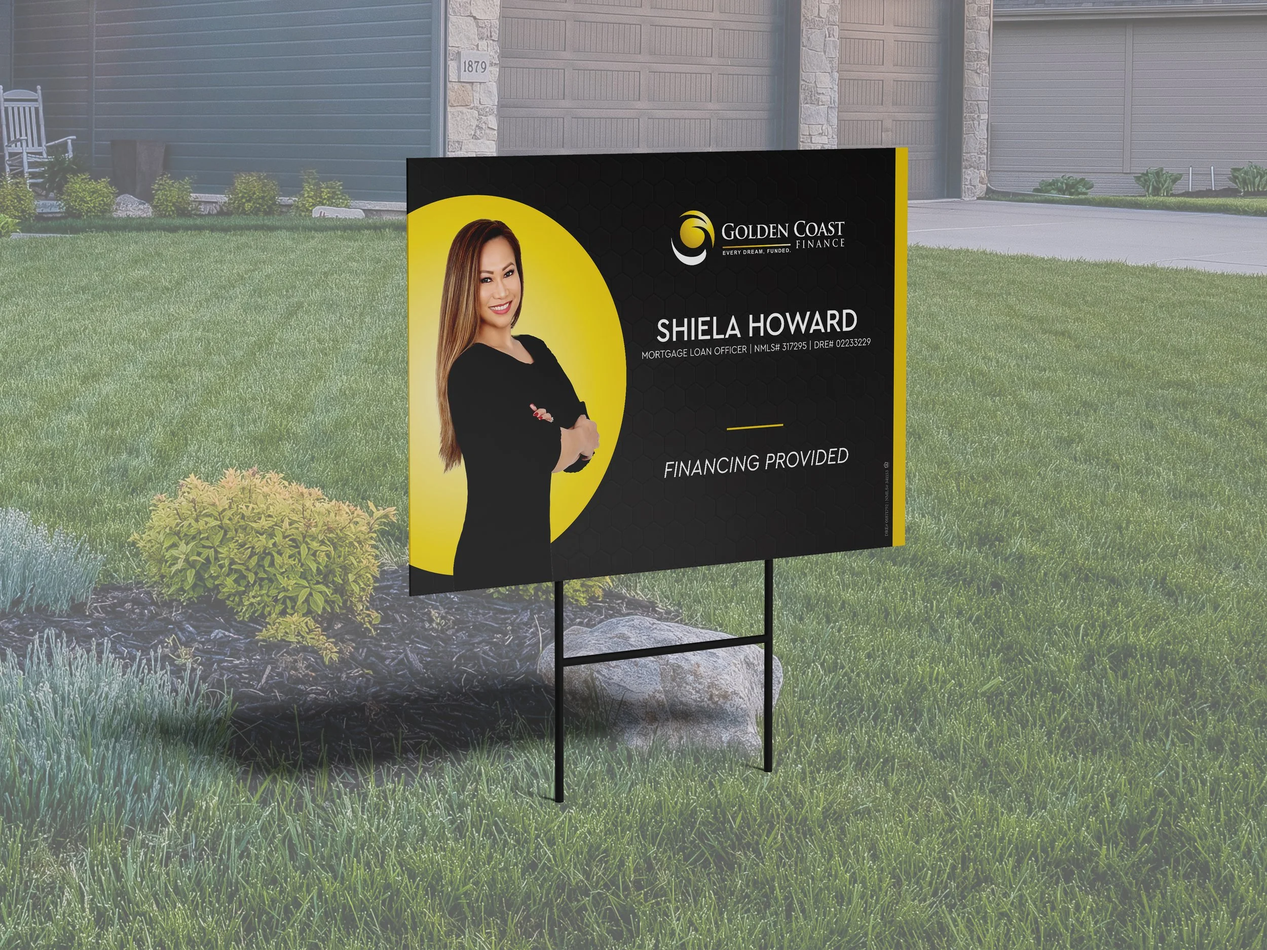 ShielaHoward_LawnSign_Mockup_02.jpg