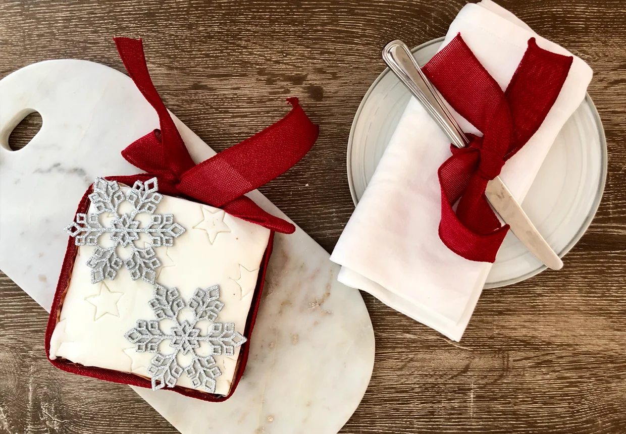 christmascake.jpg