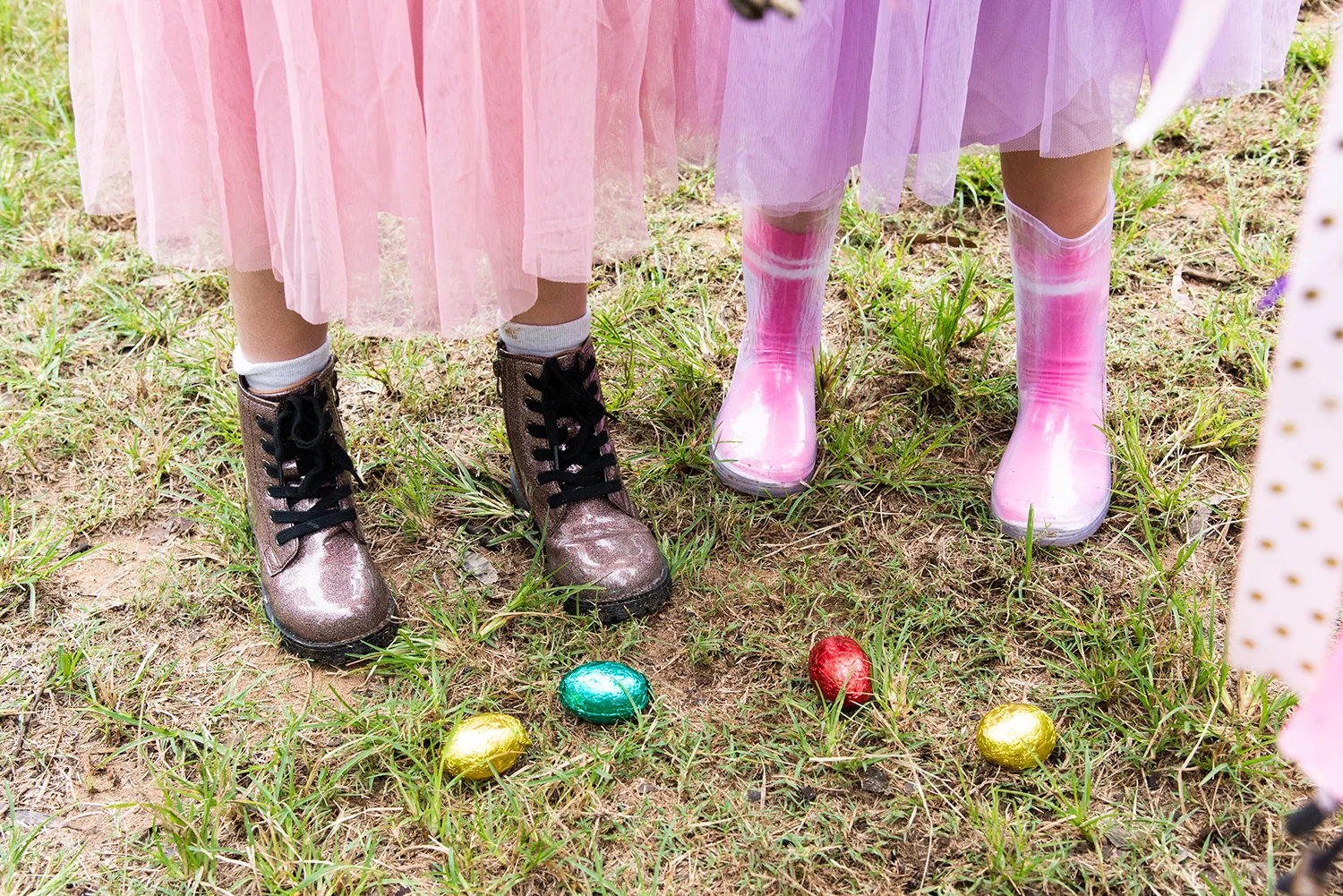 These great chocolate easter egg mix packs take the angst out of hunting when there are multiple kids. Different colours, different sizes but everyone gets the same amount. CLICK TO BUY: Woolworths Easter Egg Hunt Mix, $5.