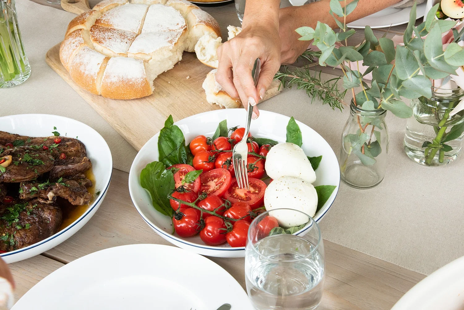 Easy Caprese Salad