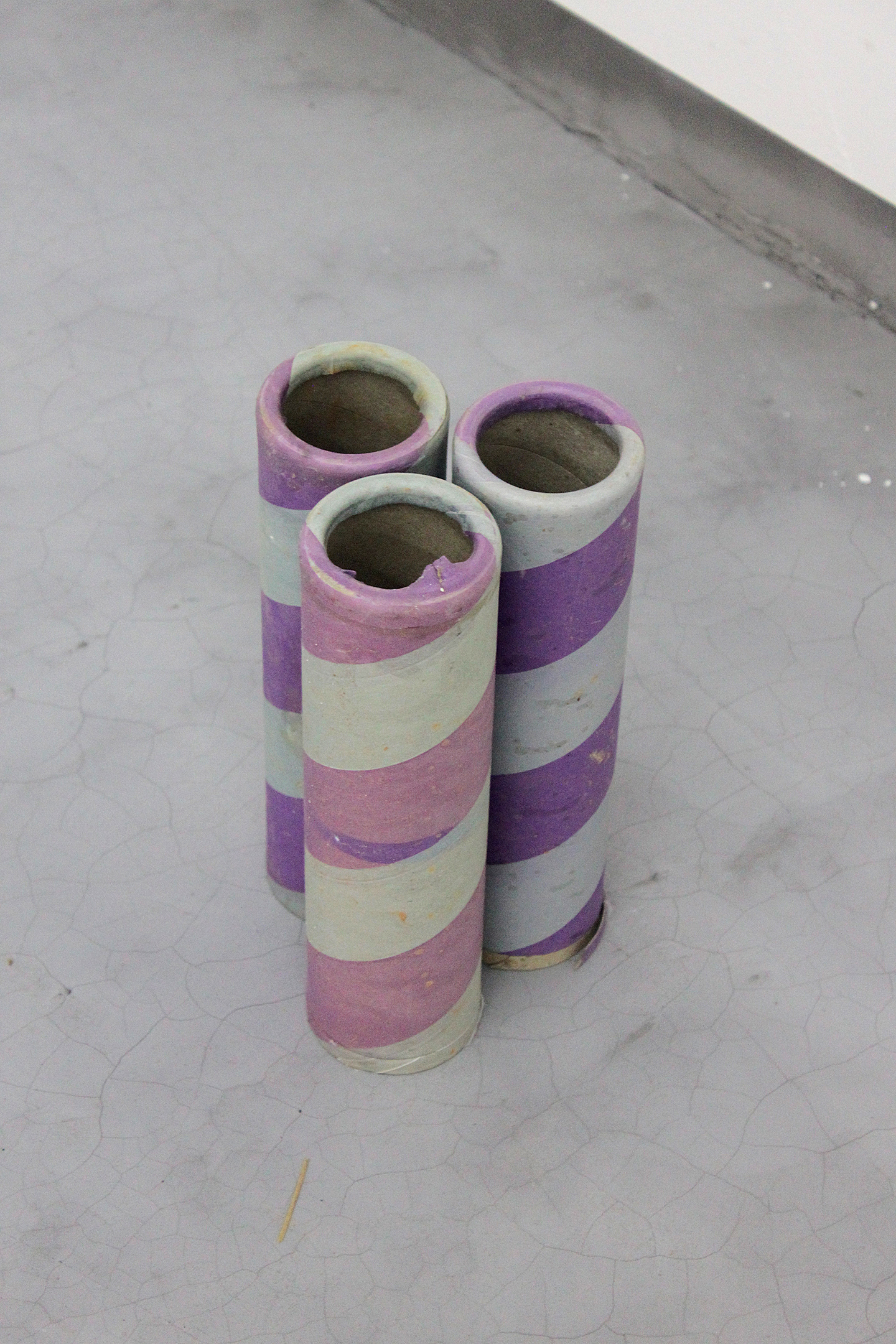  cardboard tubes 