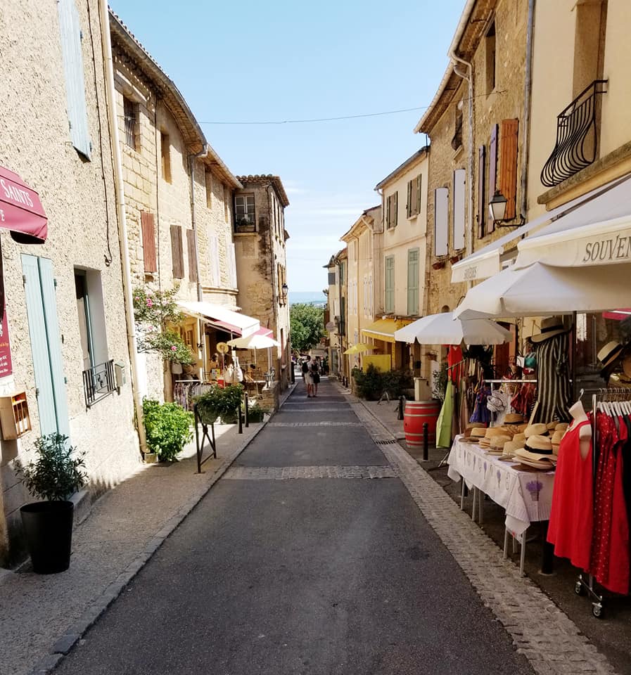 chateauneuf-du-pape.jpg