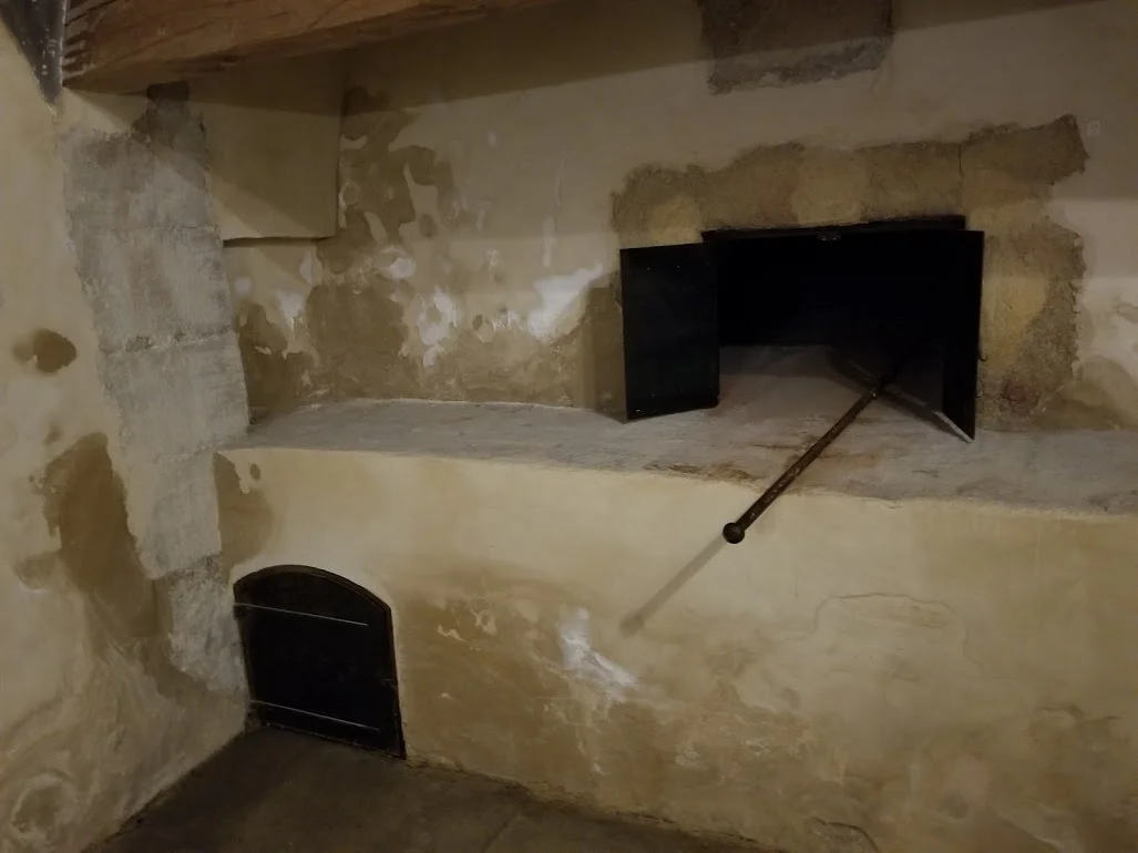 Cupola oven