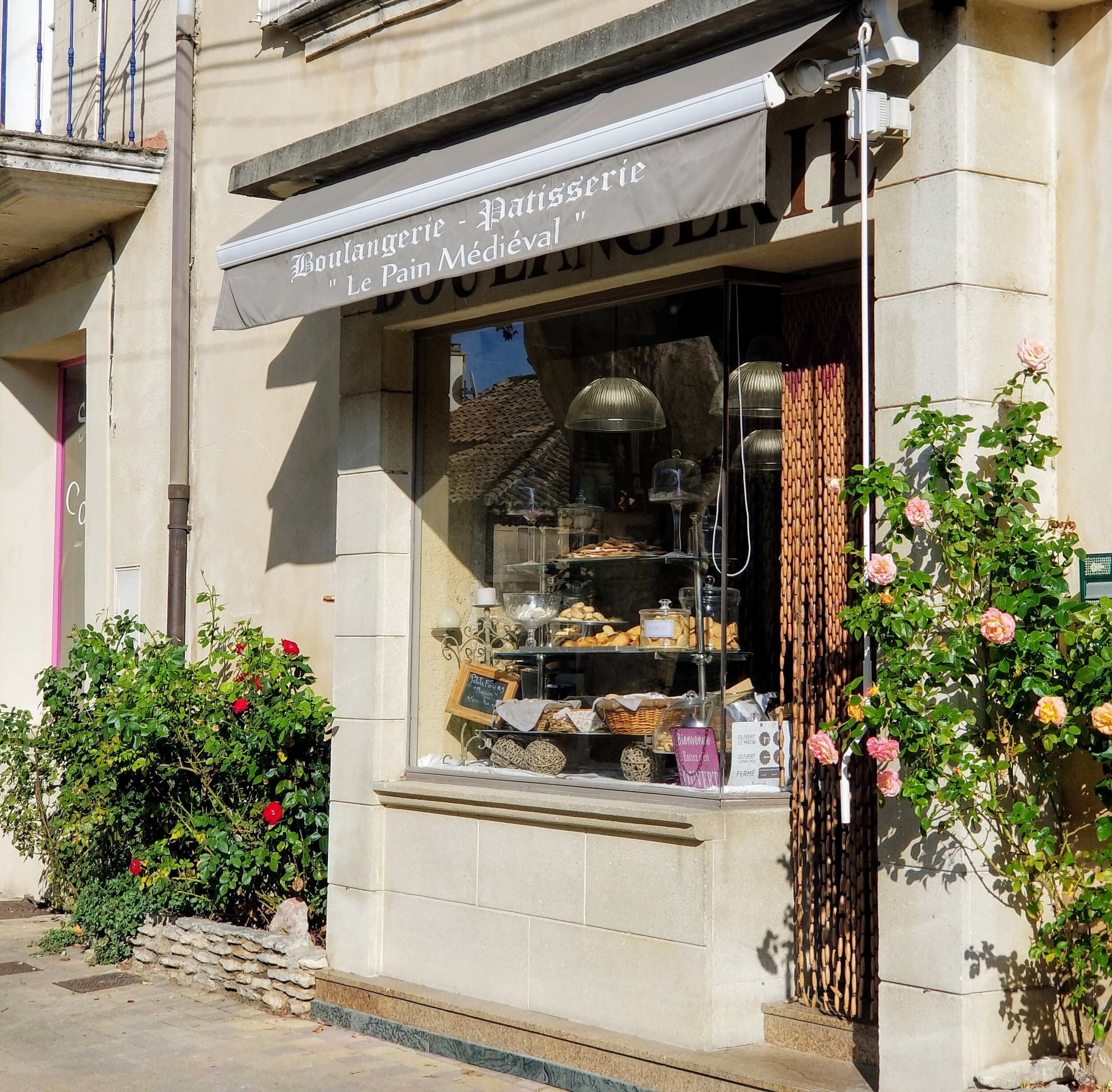 Sablet boulangerie nearest to our home