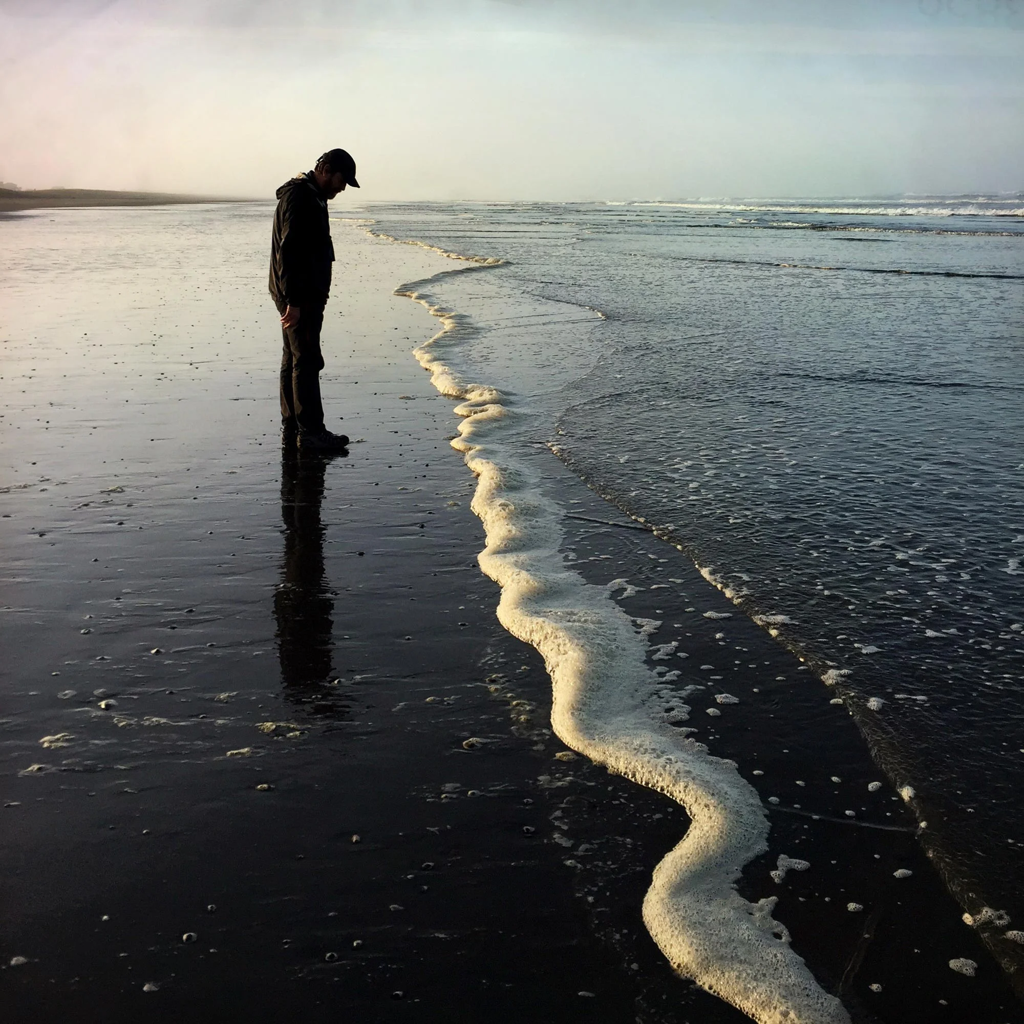 Addiction_Recovery_man-at-the-sea_2931.jpg