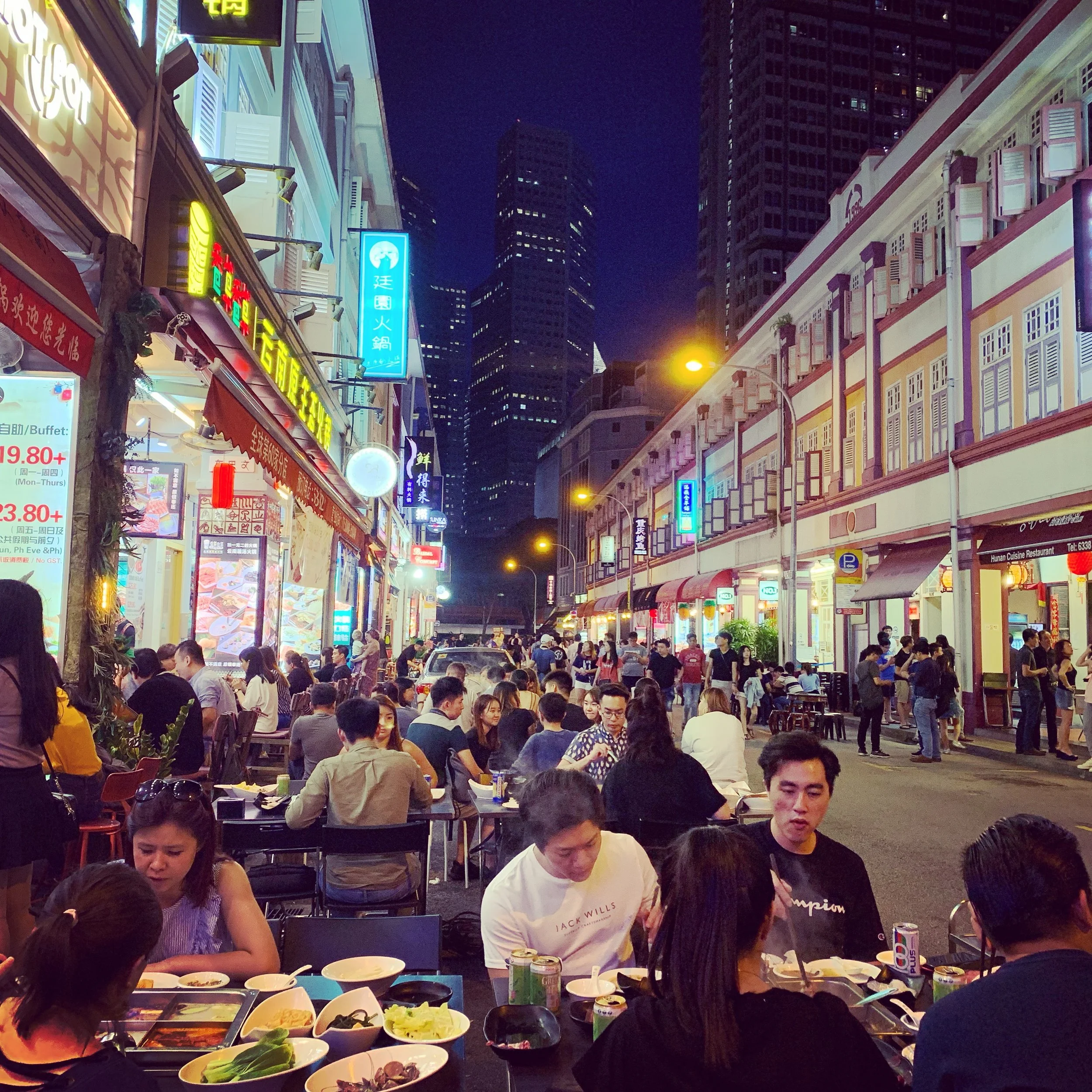  Street dining - Singapore 