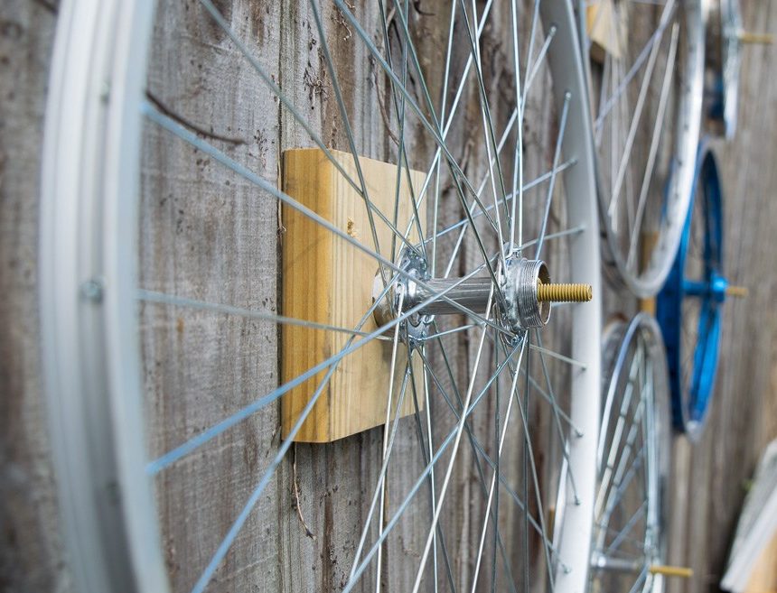 Garden Art: Make This Easy and Fun Bicycle Wheel Trellis — kitchen plot