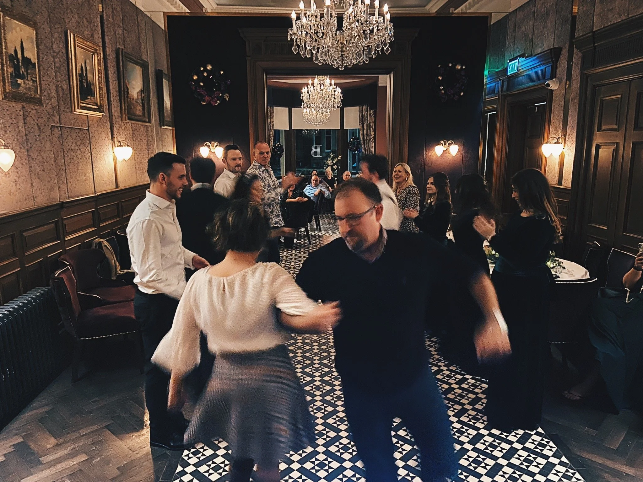 A Christmas wedding in the capital