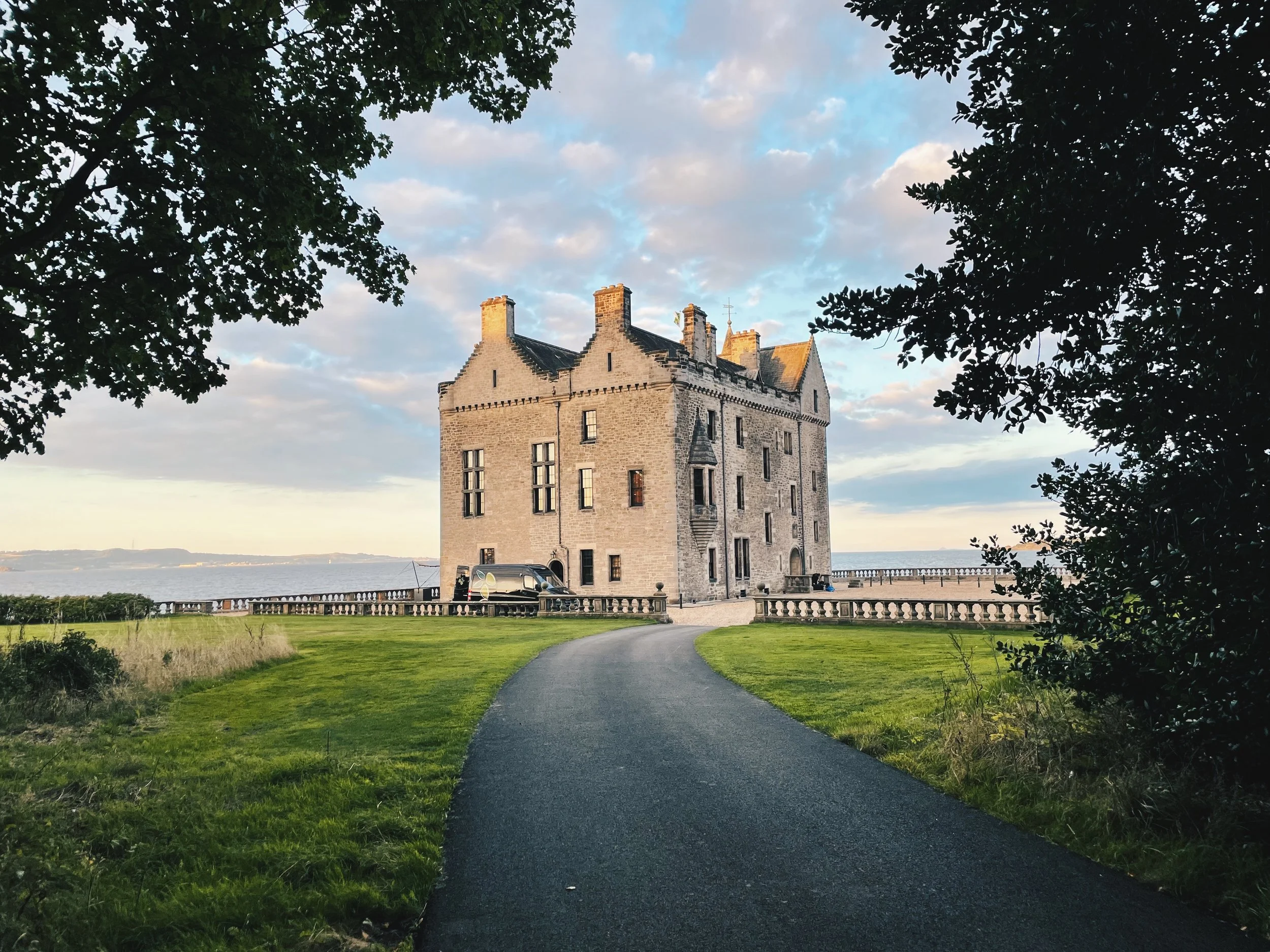 Boogie in Barnbougle Castle