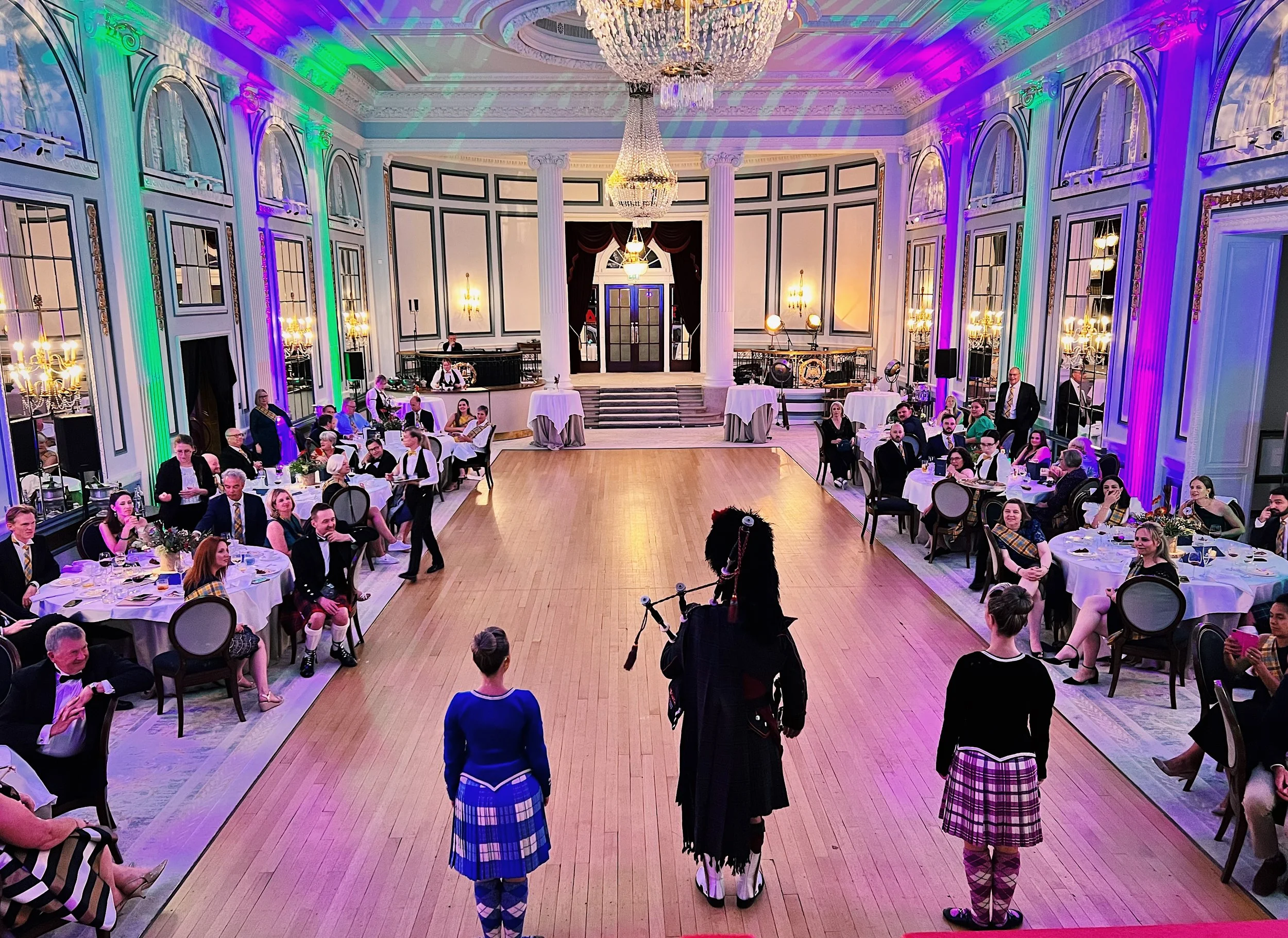 A Glitzy Gleneagles Gig