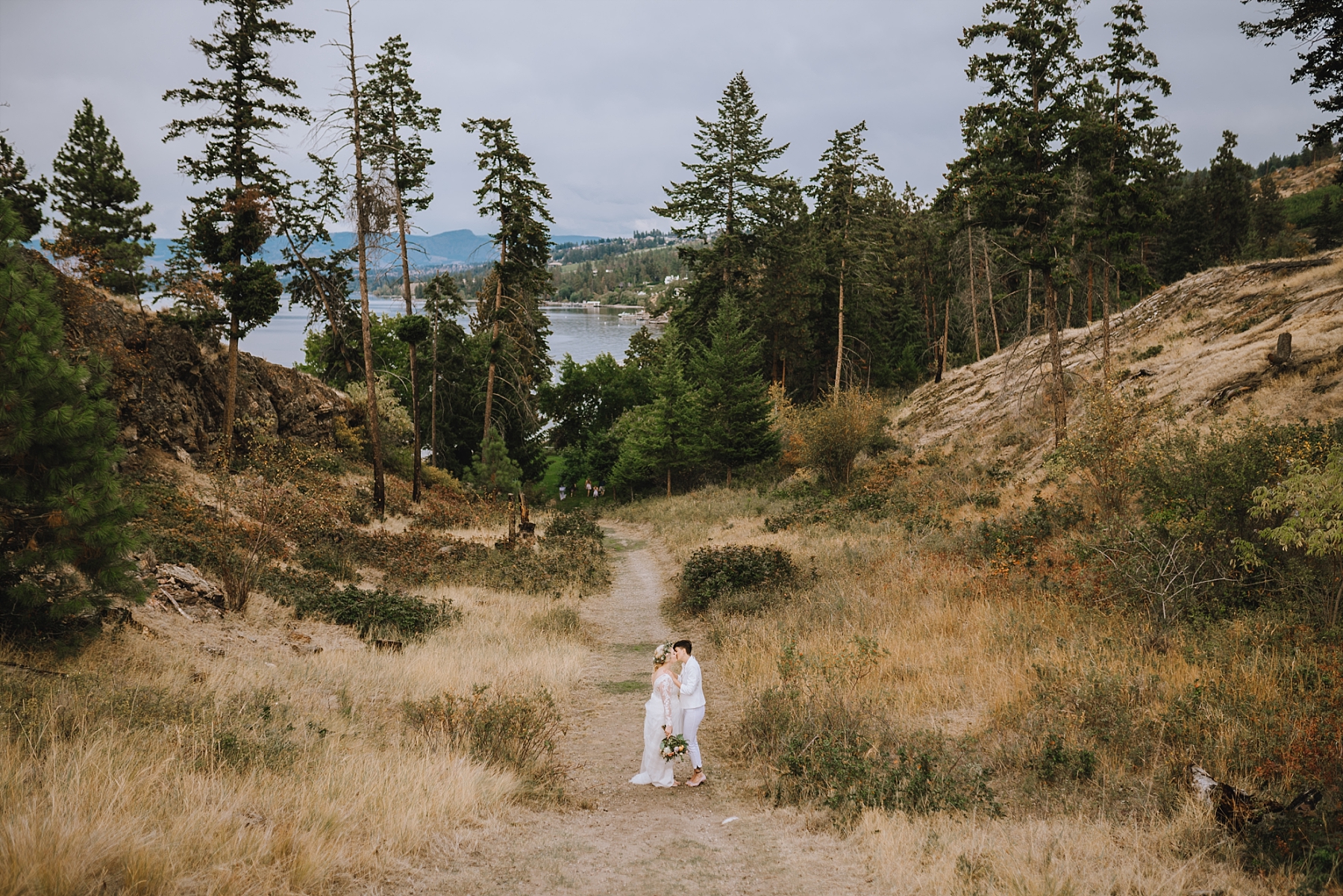 okanagan wedding photographer